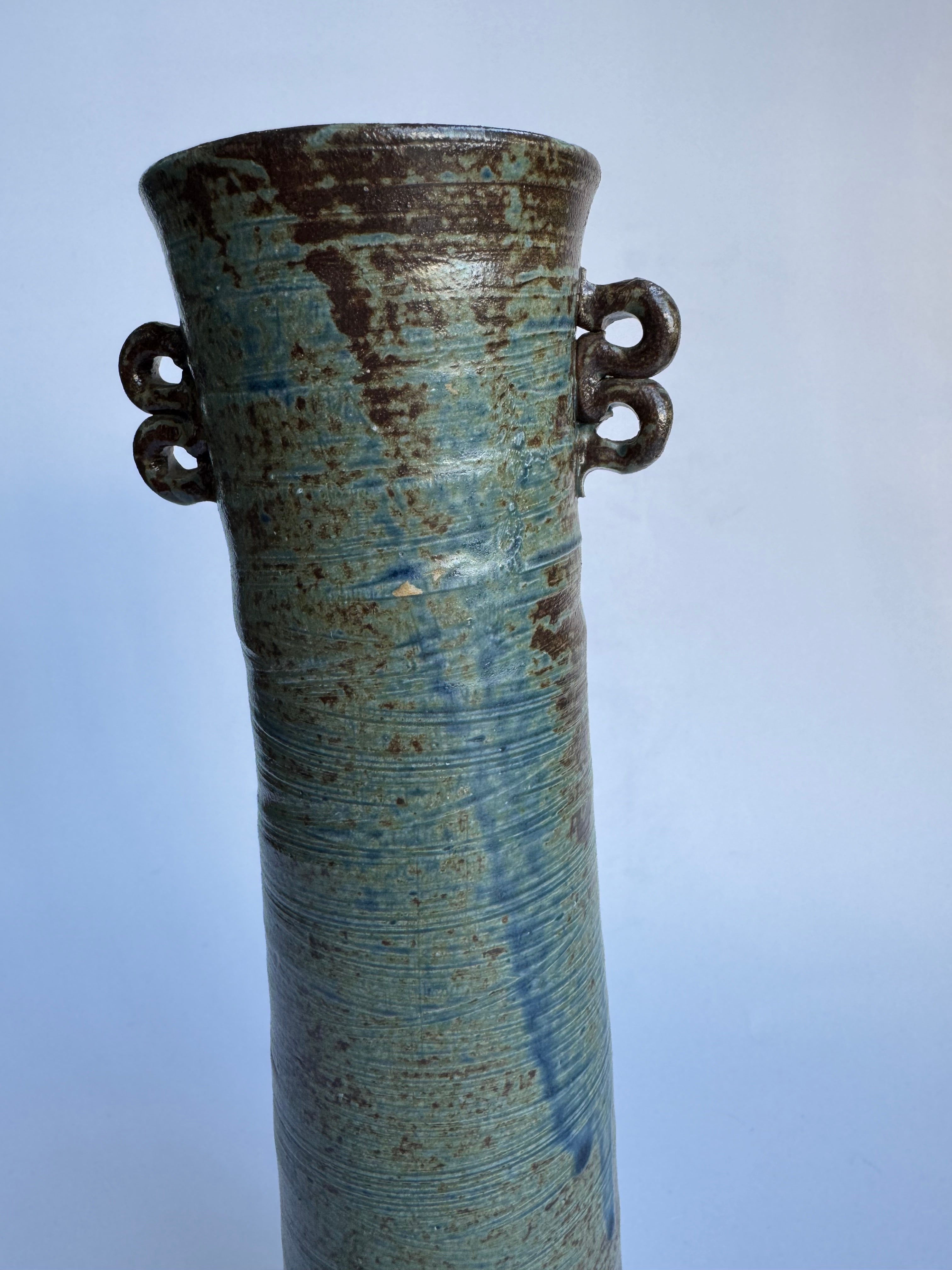 Vintage Bizen Ikebana Vase with Rare Green Hidasuki Fire Marks | Japanese Pottery Art