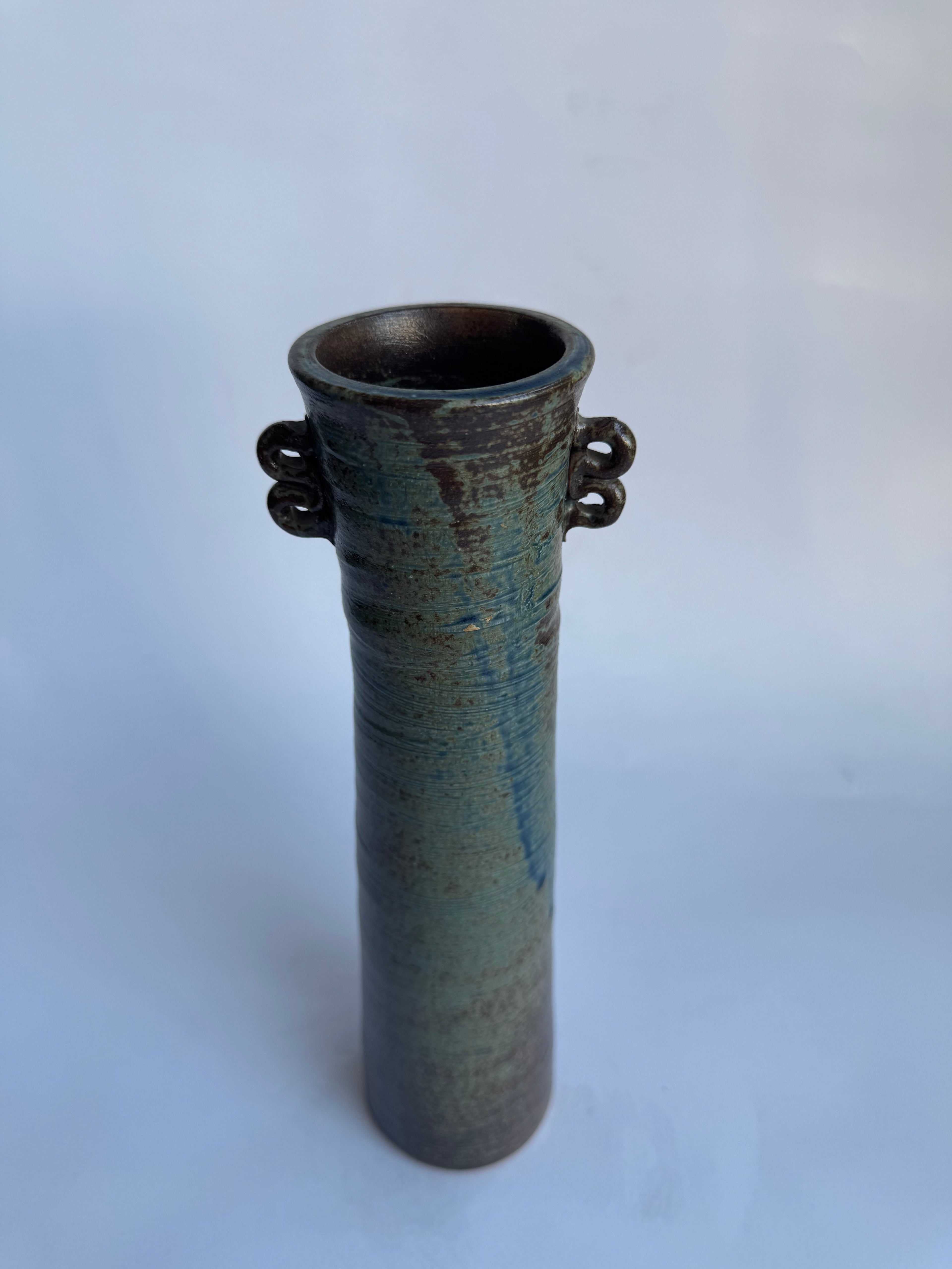 Vintage Bizen Ikebana Vase with Rare Green Hidasuki Fire Marks | Japanese Pottery Art