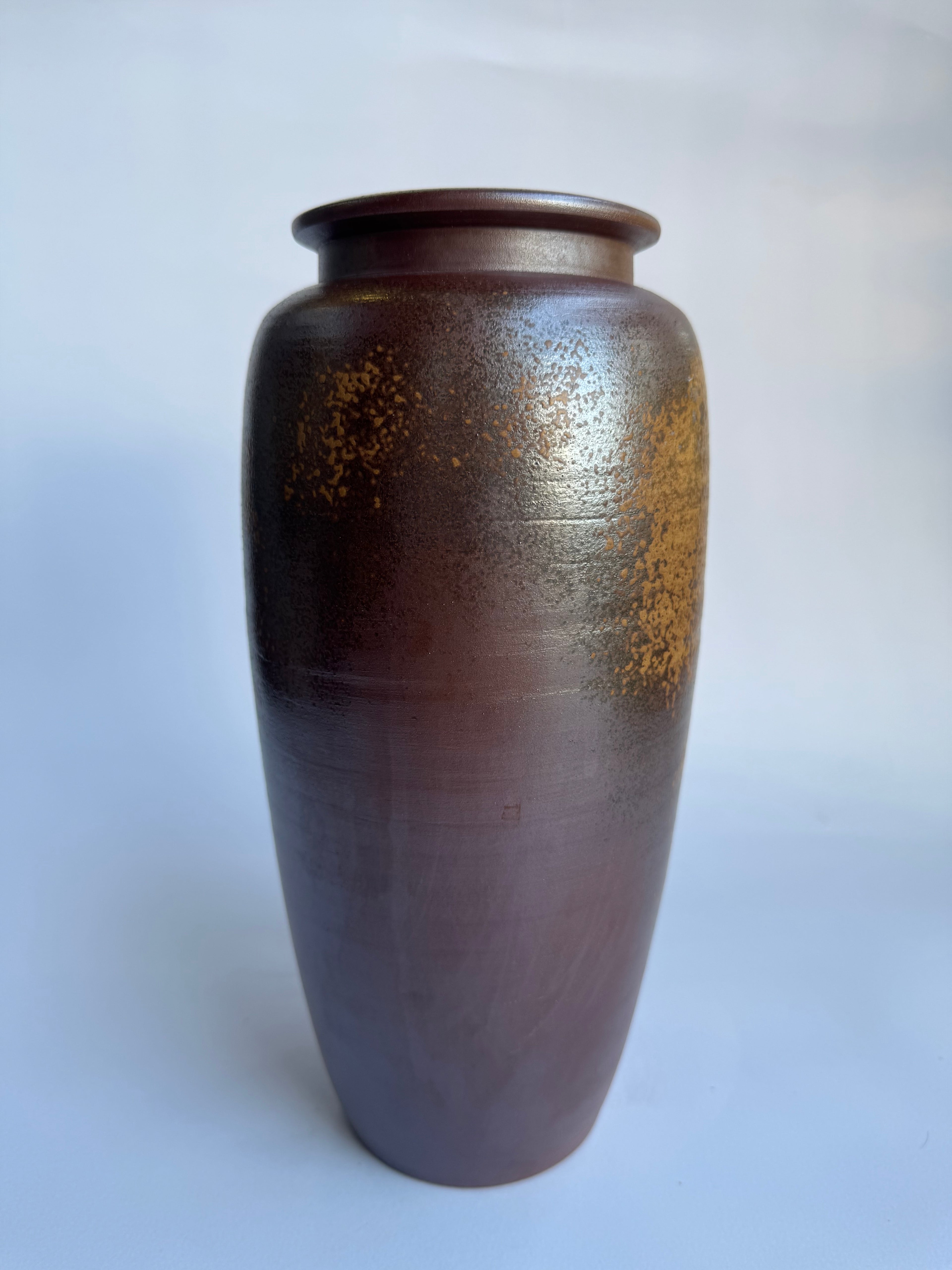 Bizen Pottery Tall Vase with Natural Goma Fire Marks | Vintage Japanese Art