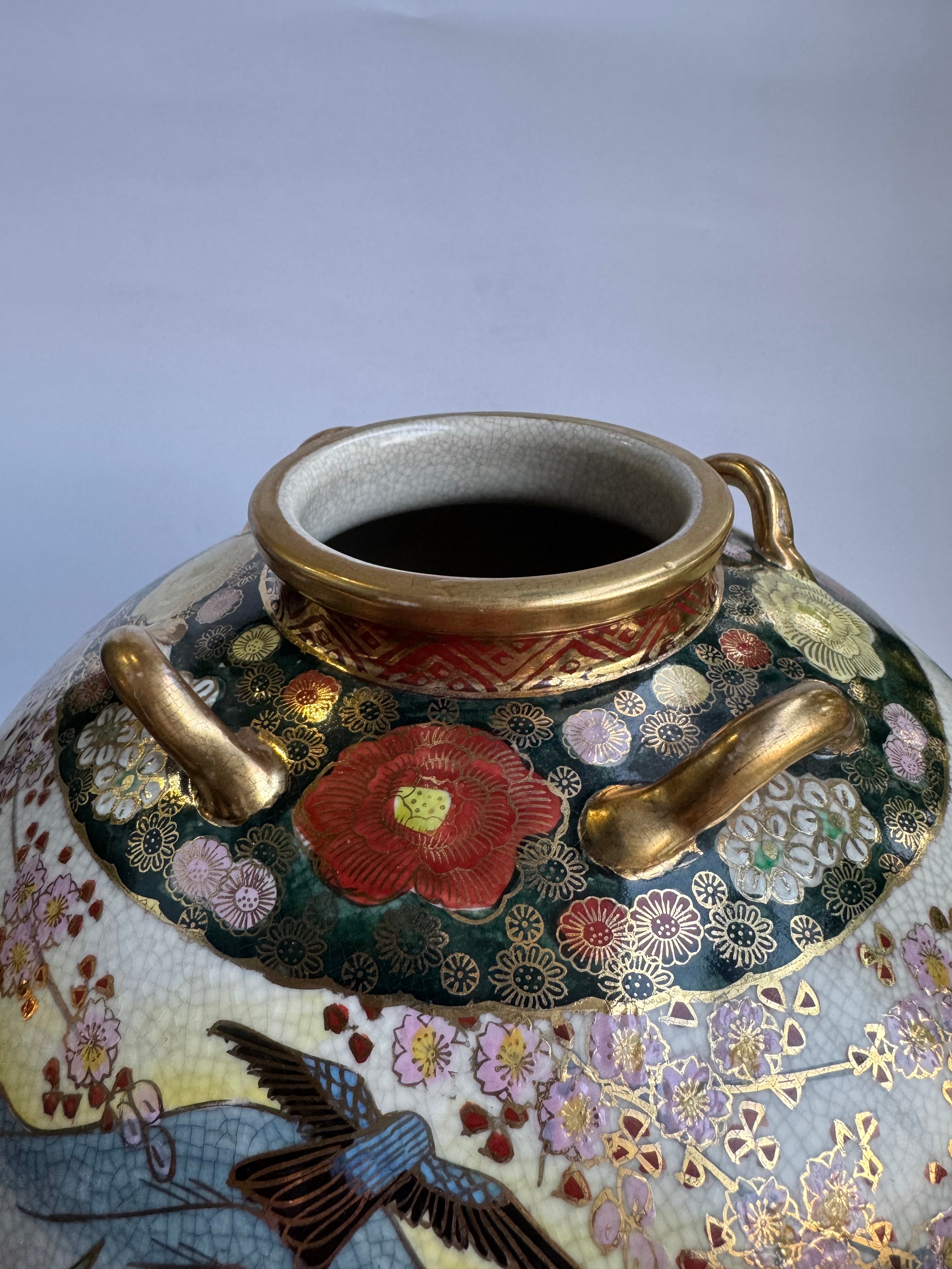 Satsuma Vase - Meiji-Style Japanese Pottery with Gold Gilt and Crackle Glaze