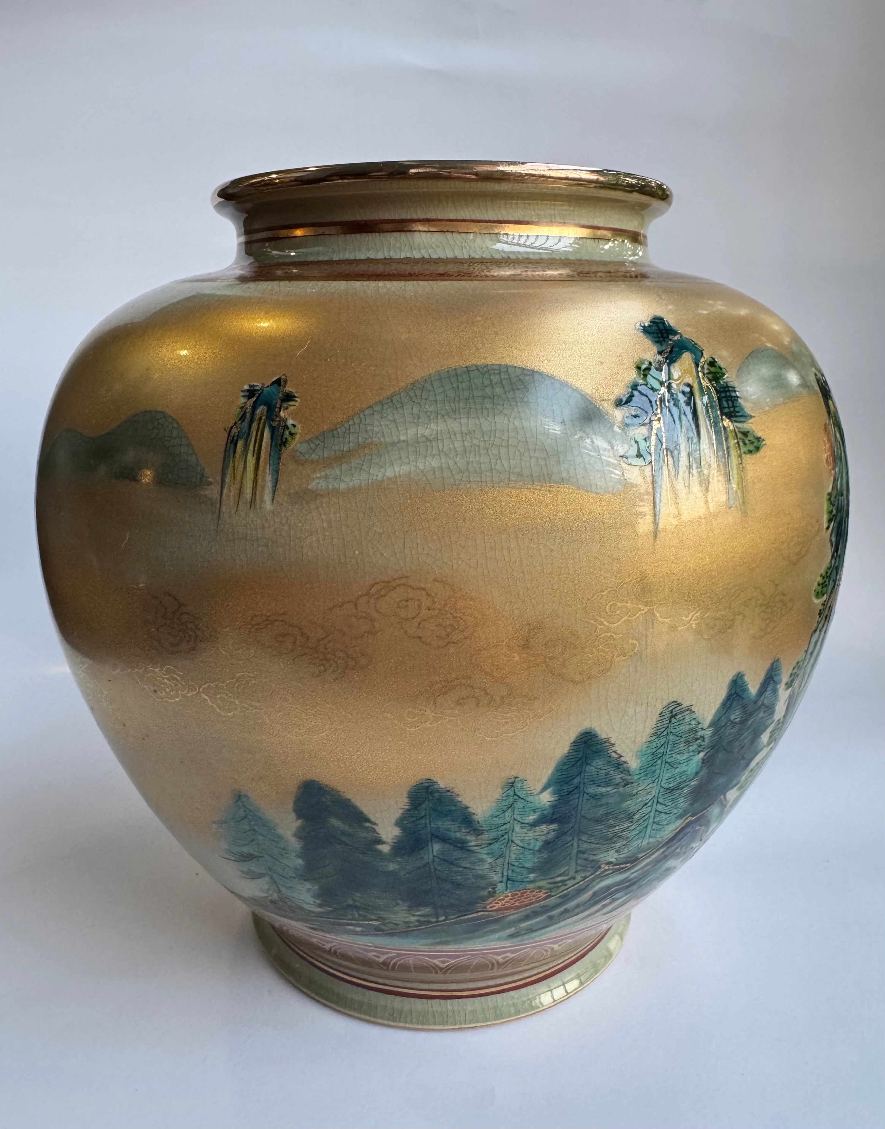 Japanese Pottery Kutani Vase Set – Handcrafted Decorative Art from Japan