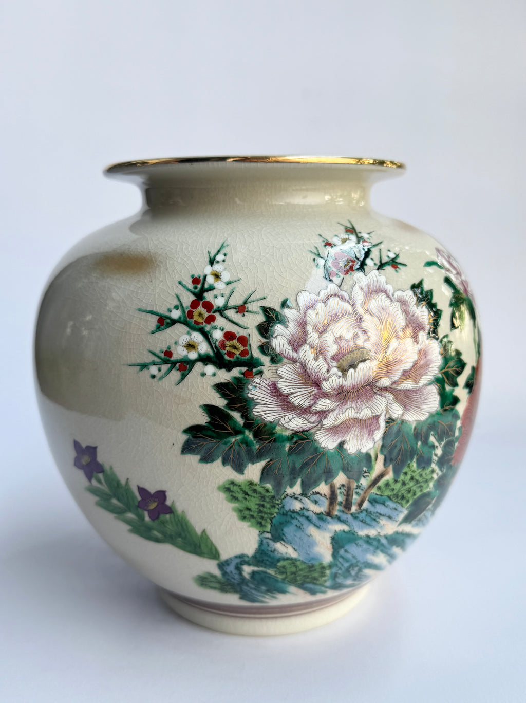 Kutani Peony Vase . Hand-Painted Large Pink & Red Peony Blossoms . Japanese Vintage Art Pottery