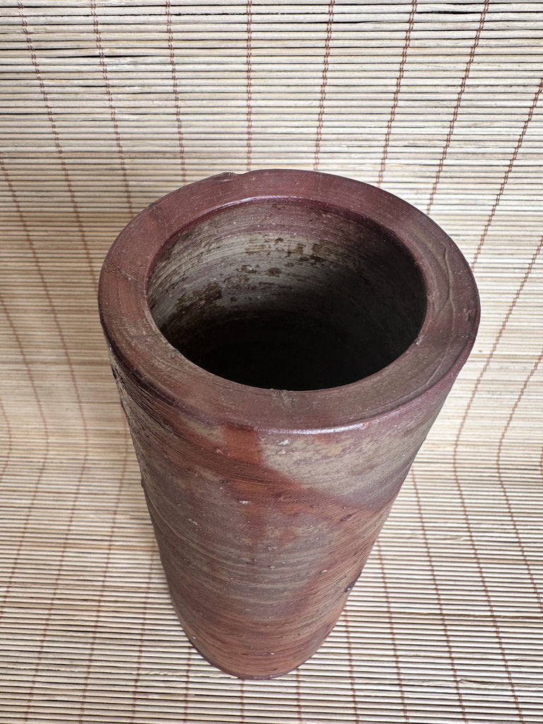 Japanese Bizen Ware Ikebana Vase | Hidasuki Scarlet Cord | Cylinder Hanaire | Goma Fire Marks | Wood-Fired Yakishime | Wabi-Sabi Flower Vase