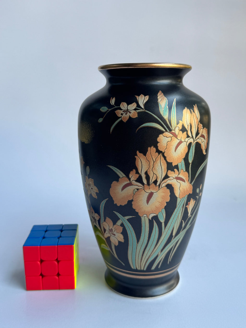 Vintage Kutani Vase . Charcoal Glaze with Gold Iris Flowers – Japanese Hand-Painted Art Pottery