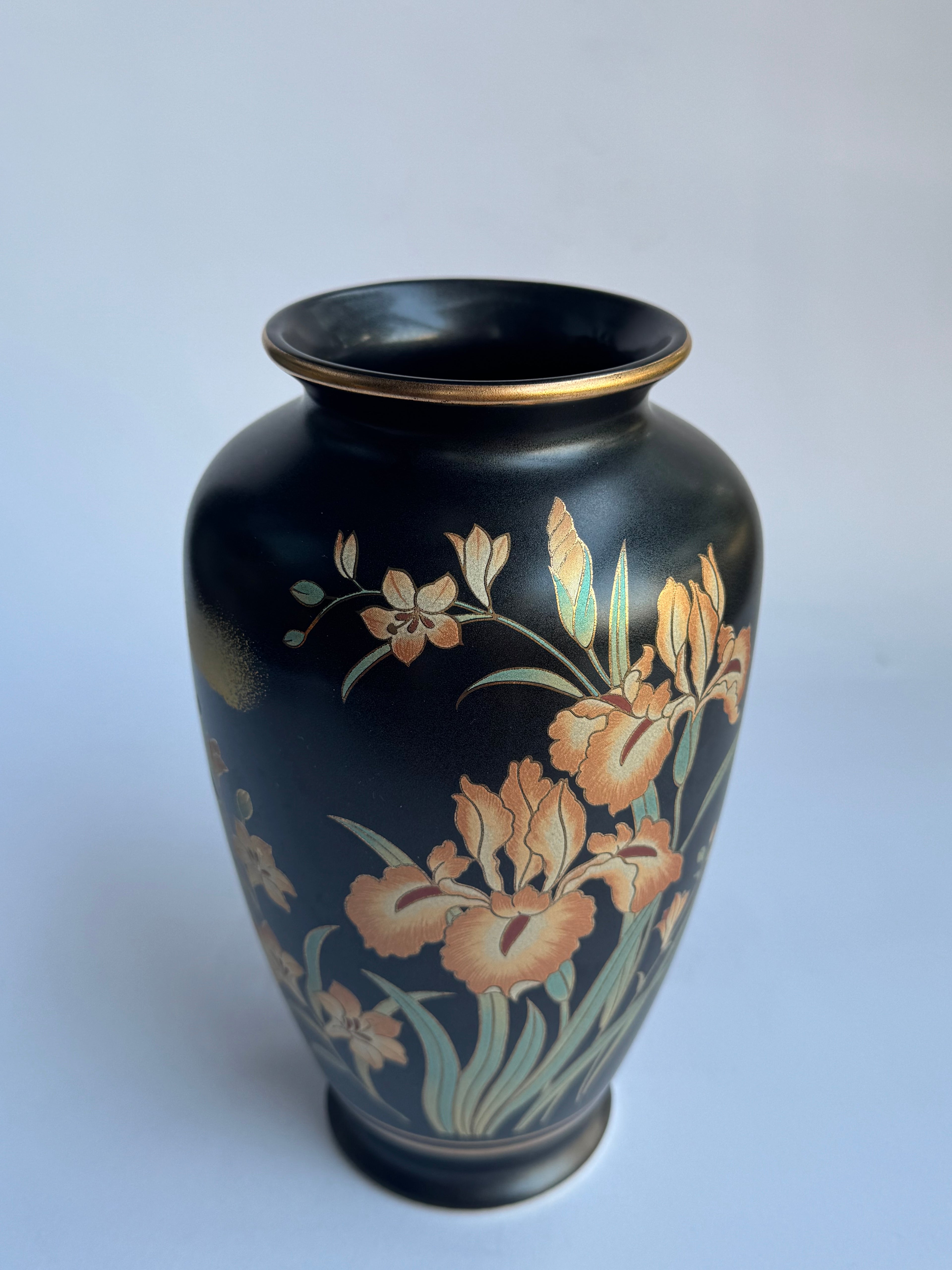 Vintage Kutani Vase . Charcoal Glaze with Gold Iris Flowers – Japanese Hand-Painted Art Pottery