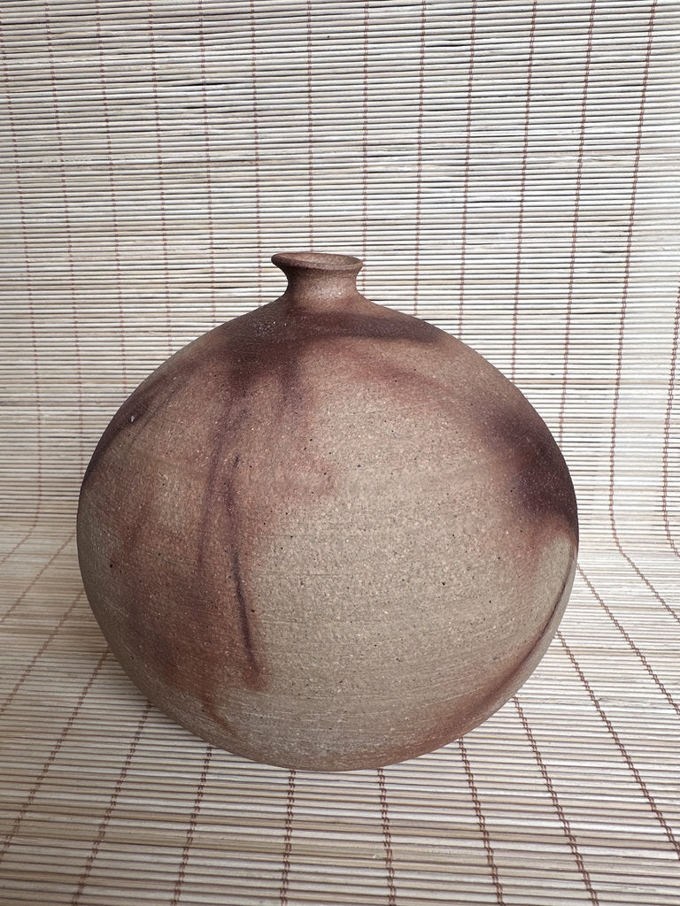 Japanese Moon Jar Vase | Yakishime Hidasuki Scarlet | Shigaraki Style | Six Ancient Kilns | Wabi-Sabi Tsubo | Wood-Fired Stoneware | Display Vase