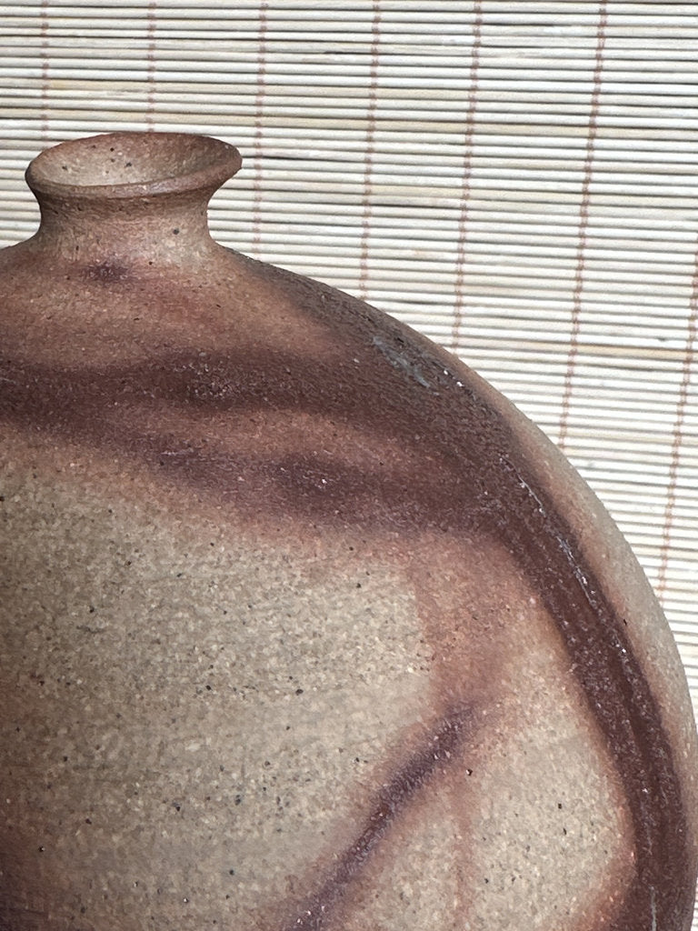 Japanese Moon Jar Vase | Yakishime Hidasuki Scarlet | Shigaraki Style | Six Ancient Kilns | Wabi-Sabi Tsubo | Wood-Fired Stoneware | Display Vase