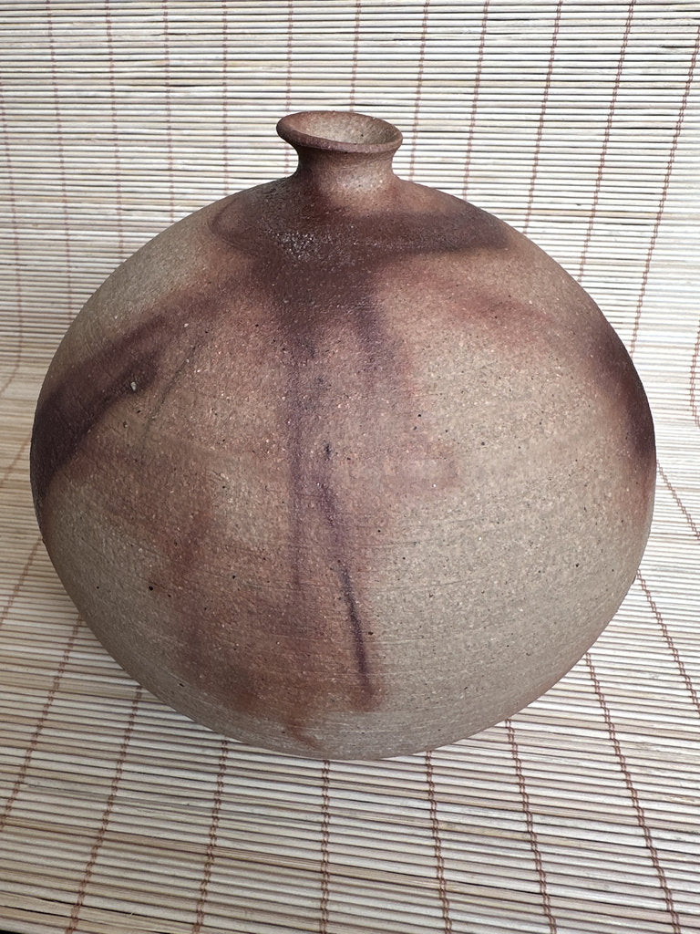 Japanese Moon Jar Vase | Yakishime Hidasuki Scarlet | Shigaraki Style | Six Ancient Kilns | Wabi-Sabi Tsubo | Wood-Fired Stoneware | Display Vase