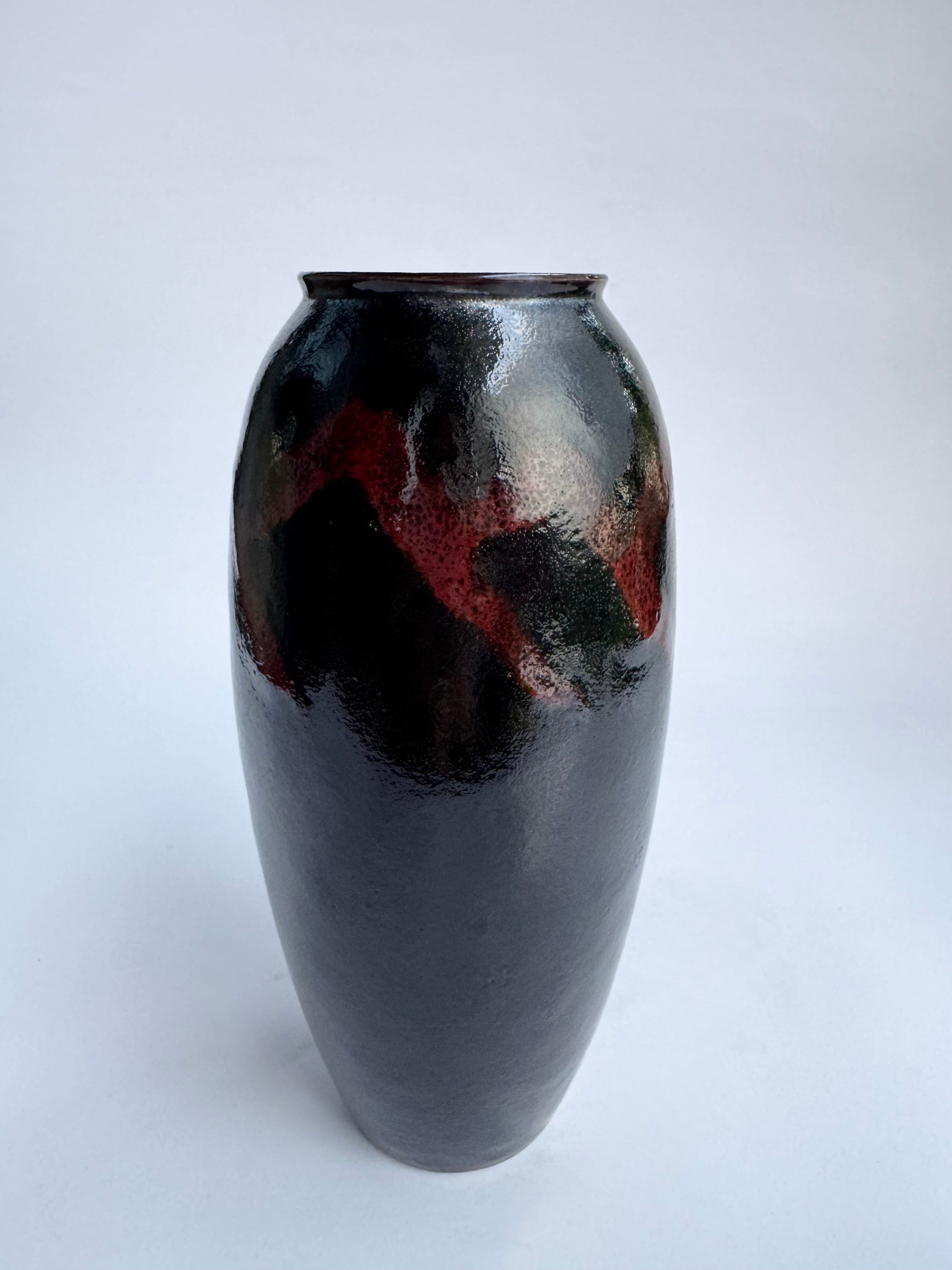 Handcrafted Black Glazed Mountain Vase