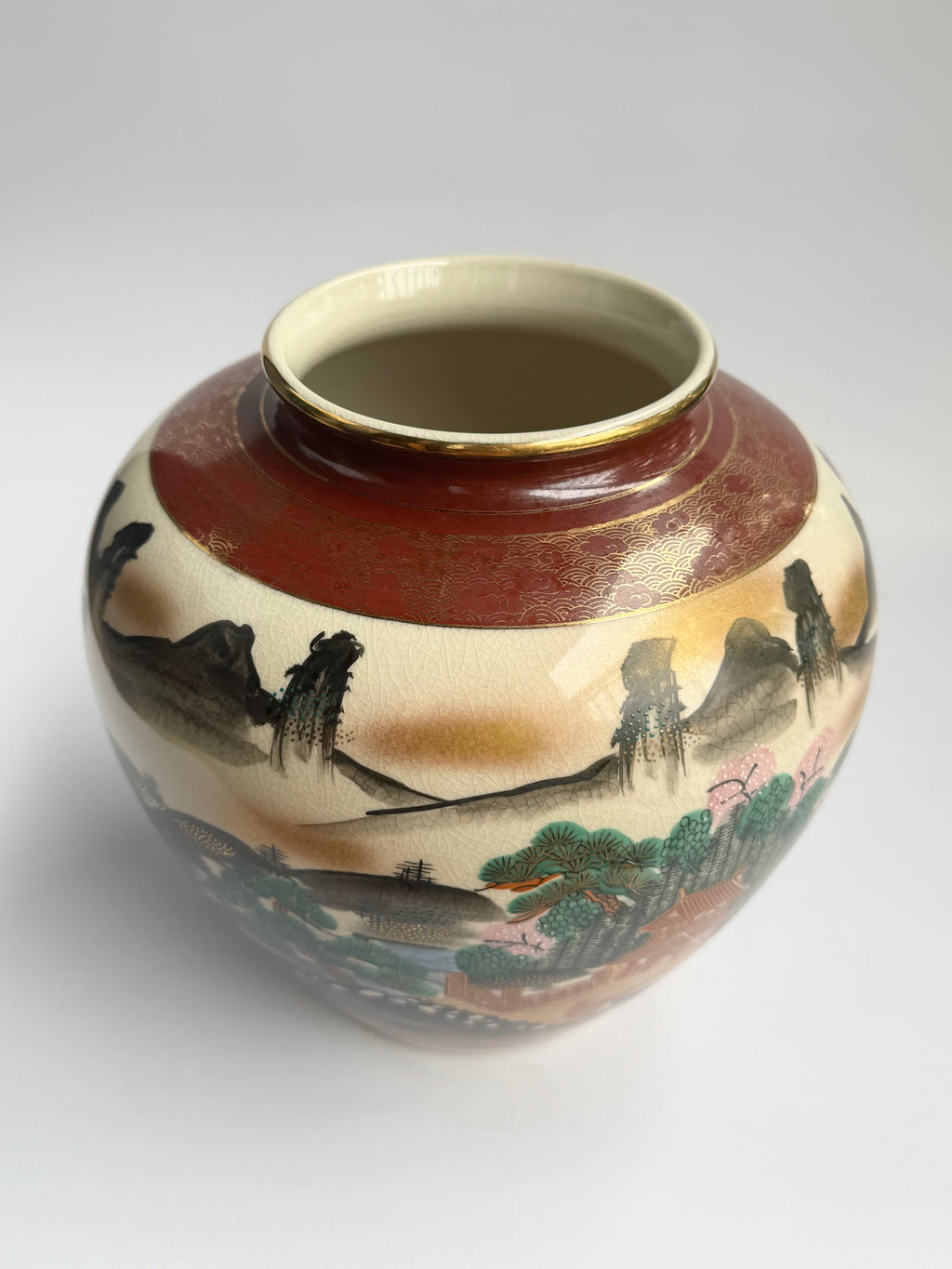 Kutani Japanese Temple Landscape Vase – Hand-Painted Pagoda, Mountains & Scenic Art on Ivory Porcelain