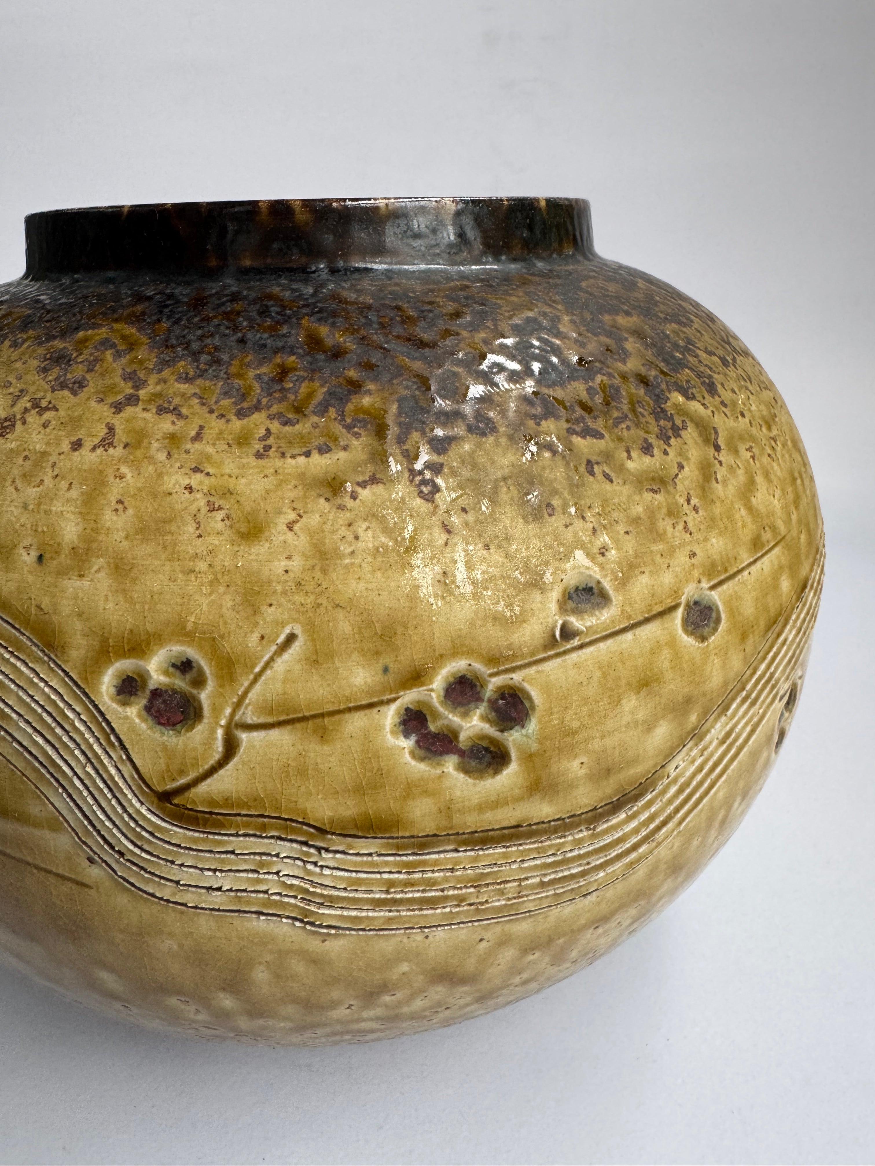 Japanese Rustic Stoneware Vase with Gray–Yellow Glaze & Brown Floral Carvings
