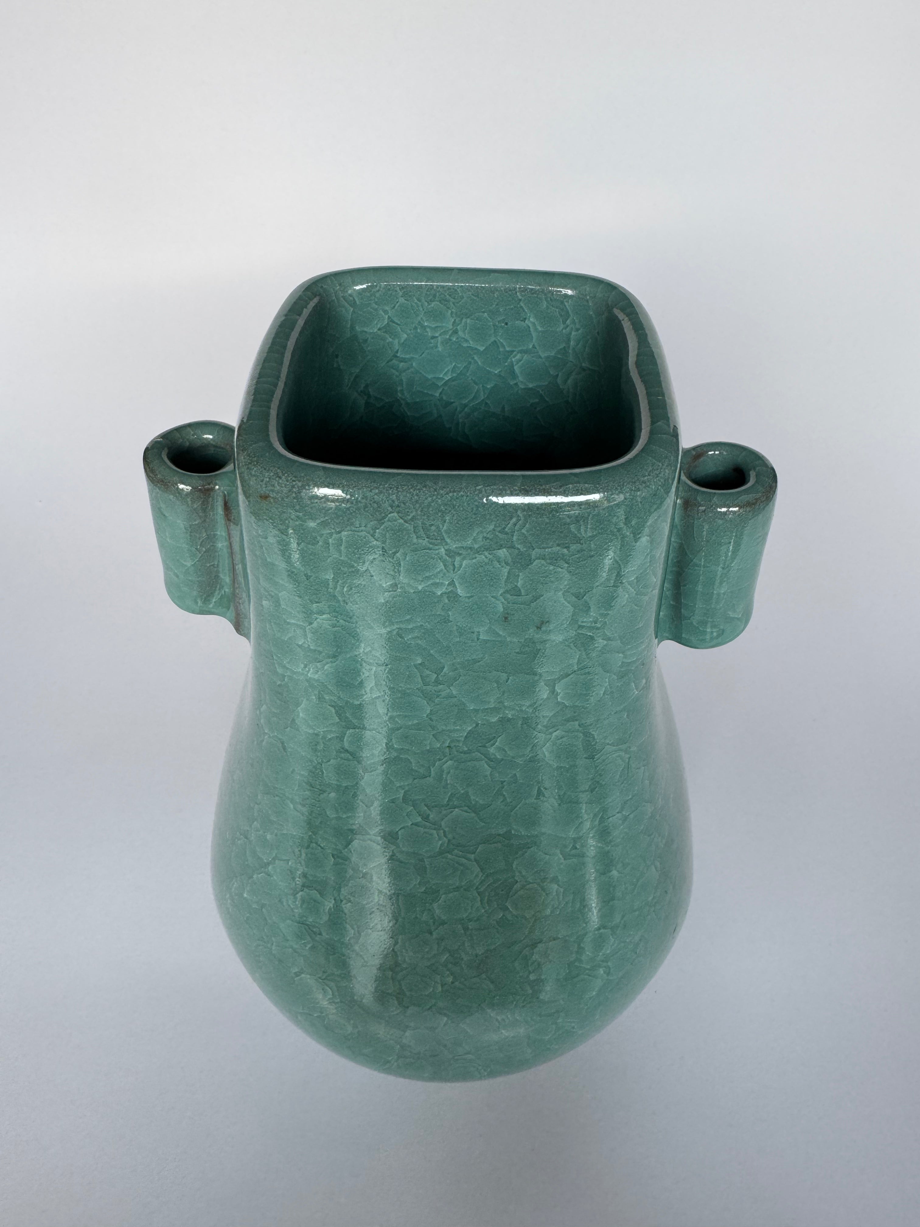 Celadon Crackle Glaze Vase Set – Handmade Green Ceramic Pair Symbolizing Harmony & Family Bond