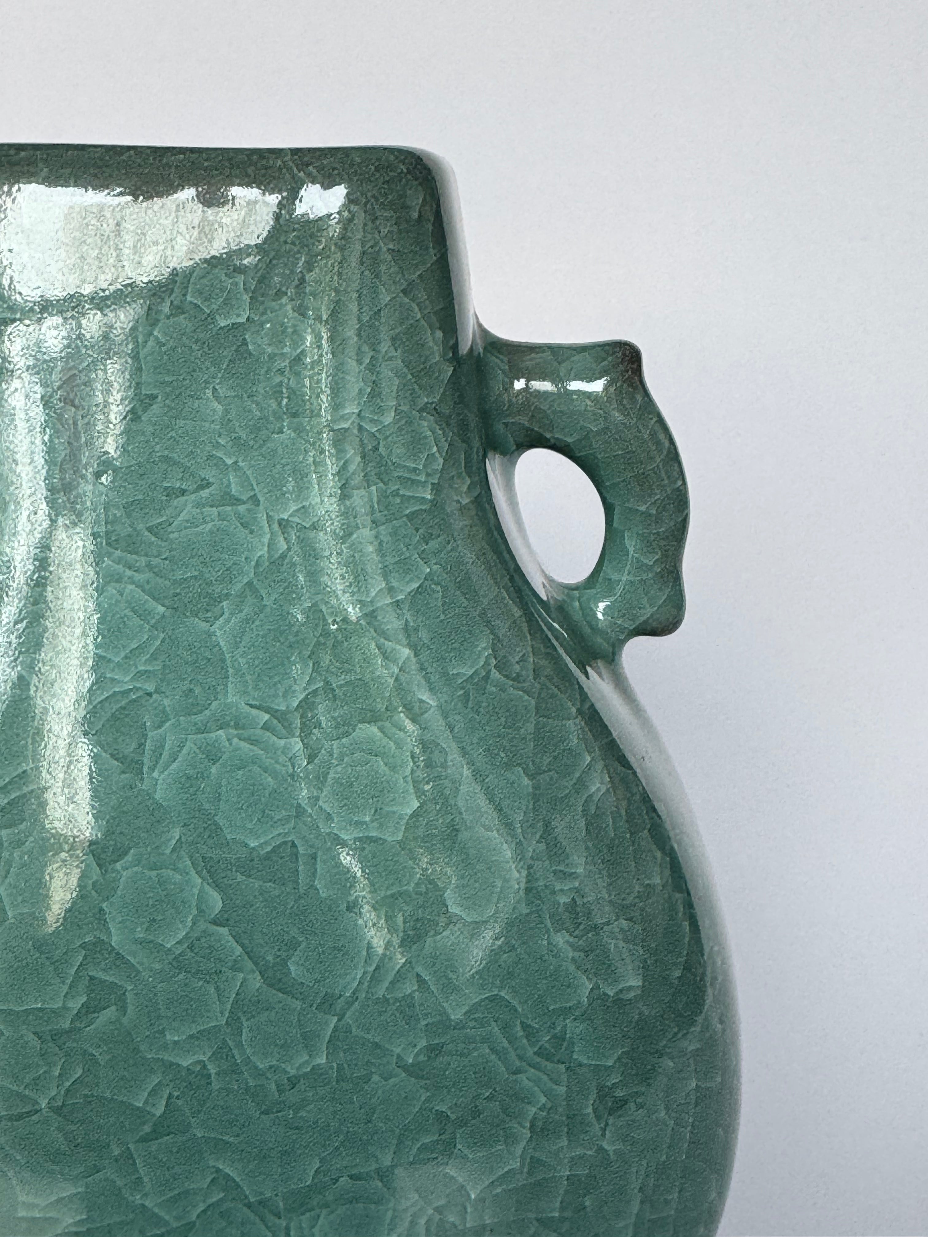 Celadon Crackle Glaze Vase Set – Handmade Green Ceramic Pair Symbolizing Harmony & Family Bond