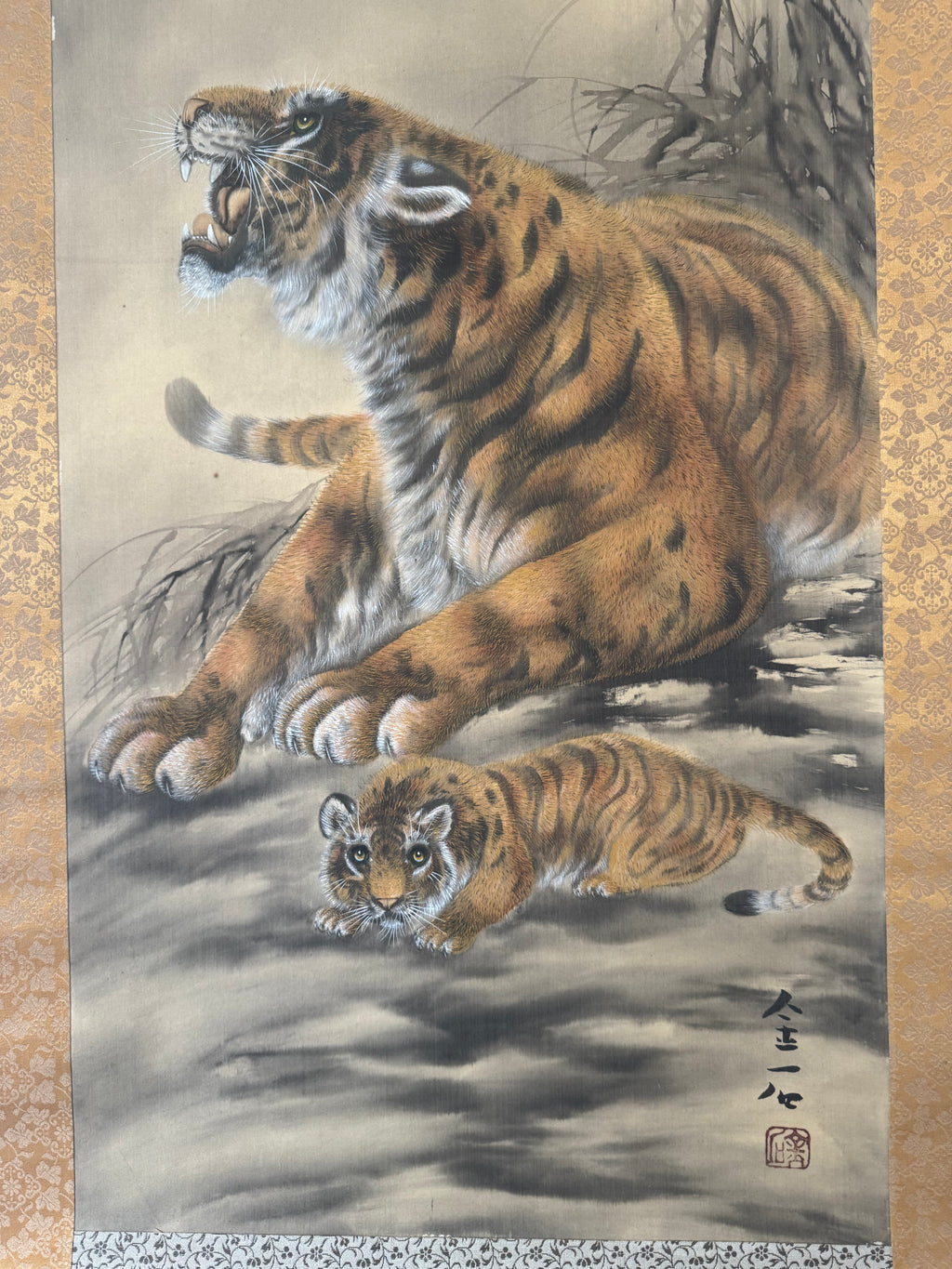 Japanese Tiger Kakemono Print – Symbolic Mother and Child Hanging Scroll Art