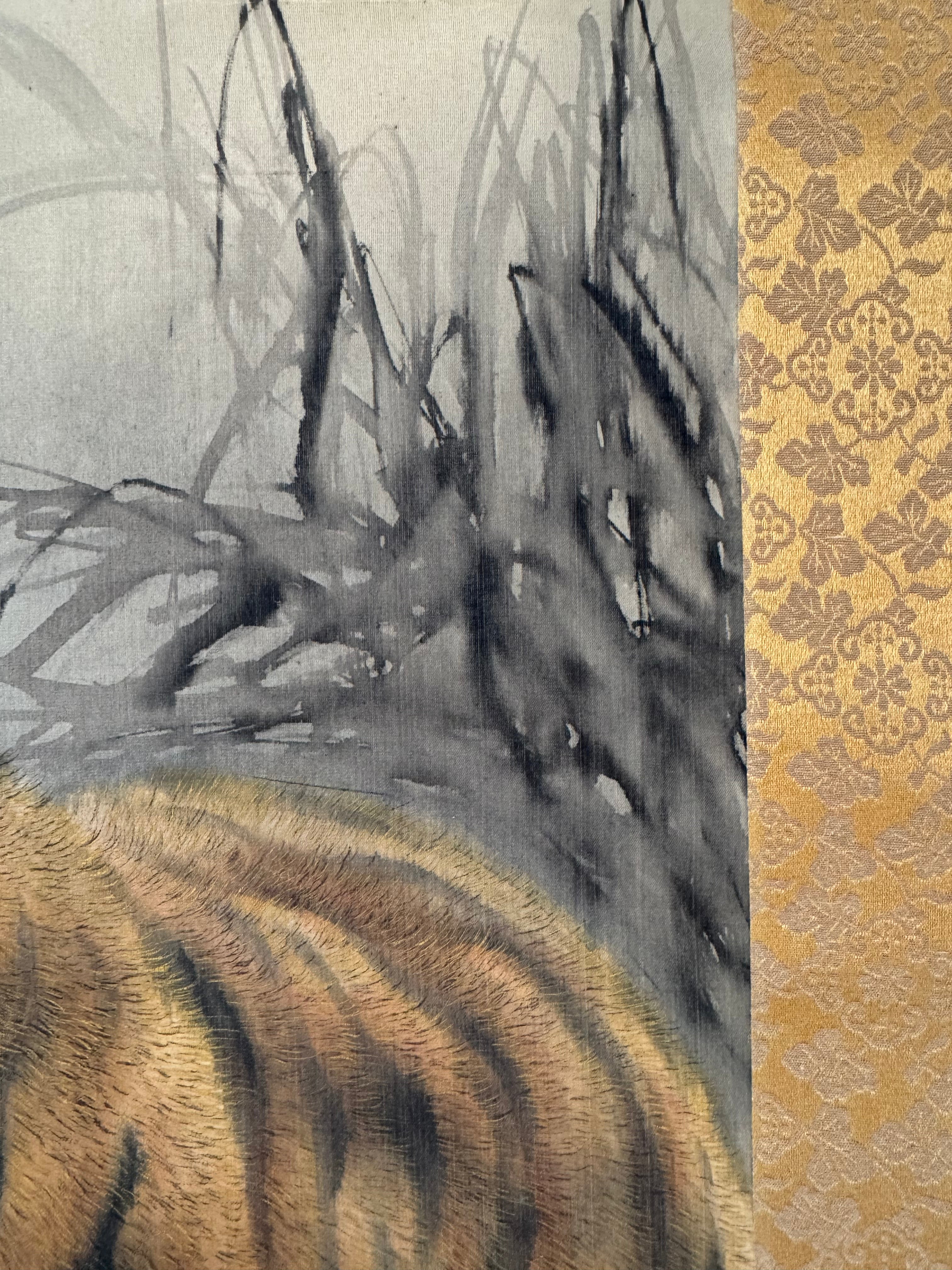 Japanese Tiger Kakemono Print – Symbolic Mother and Child Hanging Scroll Art
