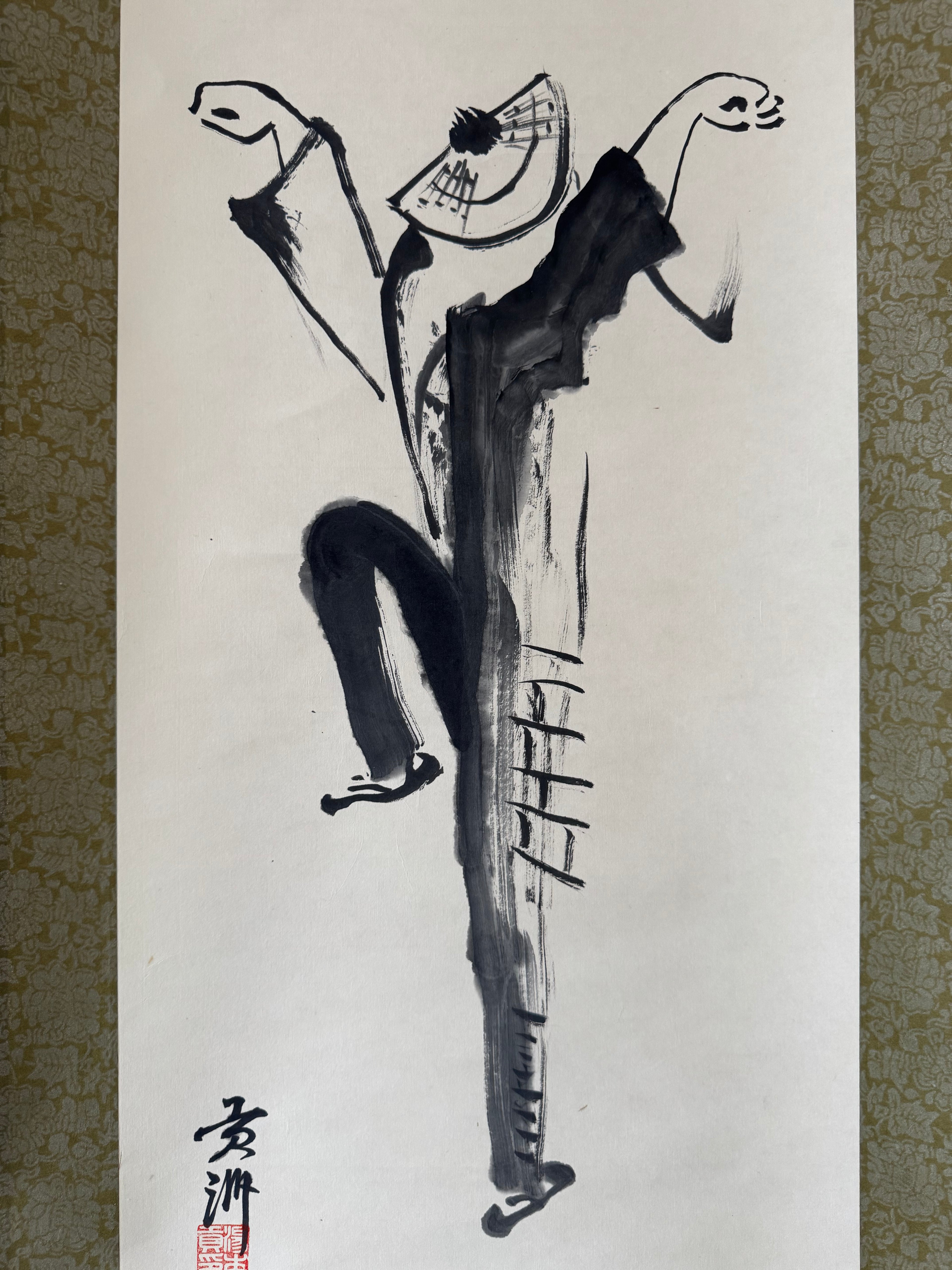 Japanese Zen Calligraphy Kakemono – Expressive Sumi-e Dancing Figure Hanging Scroll
