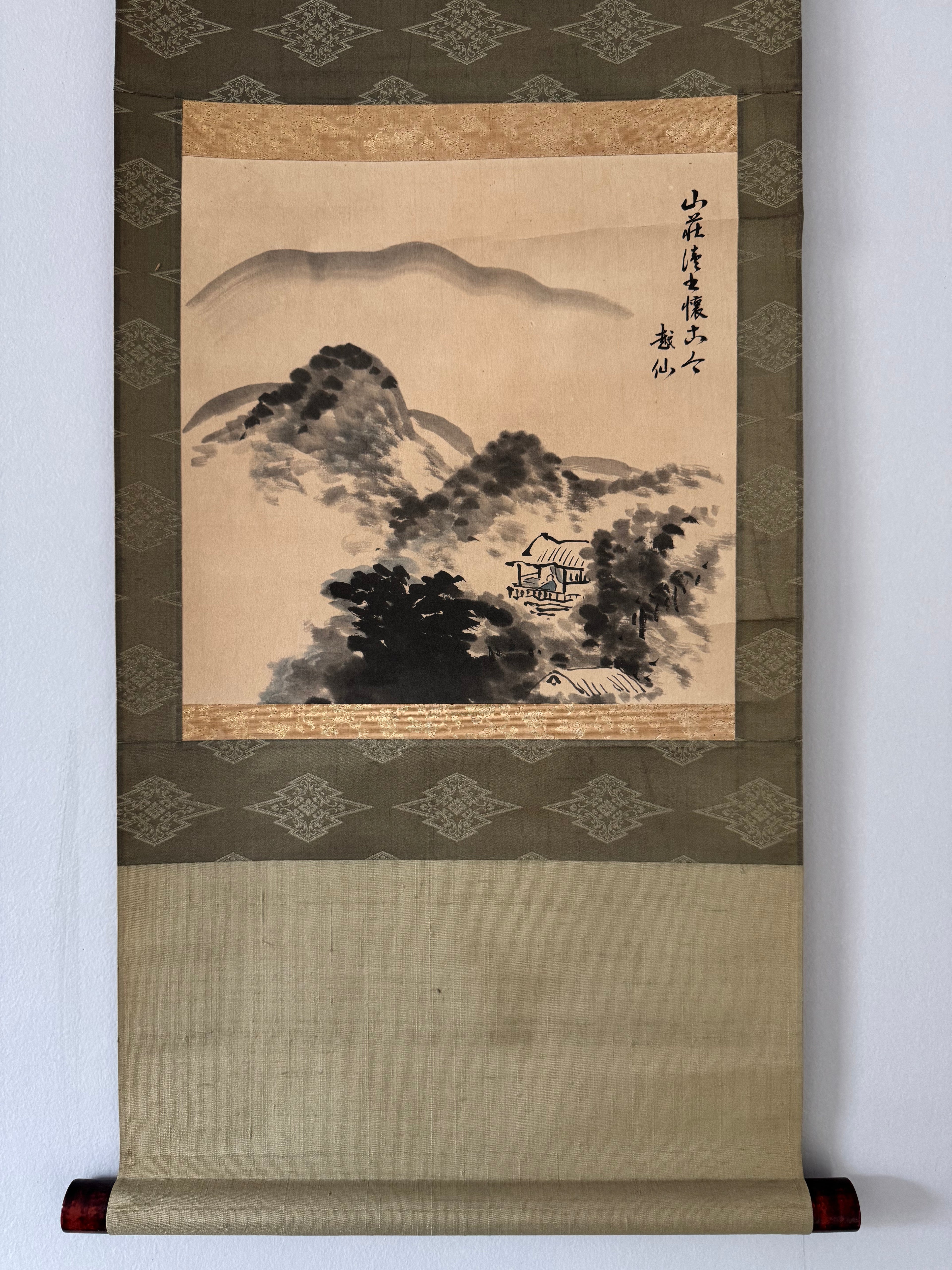 Japanese Zen Mountain Landscape Kakemono – Hand-Painted Sumi-e Hanging Scroll