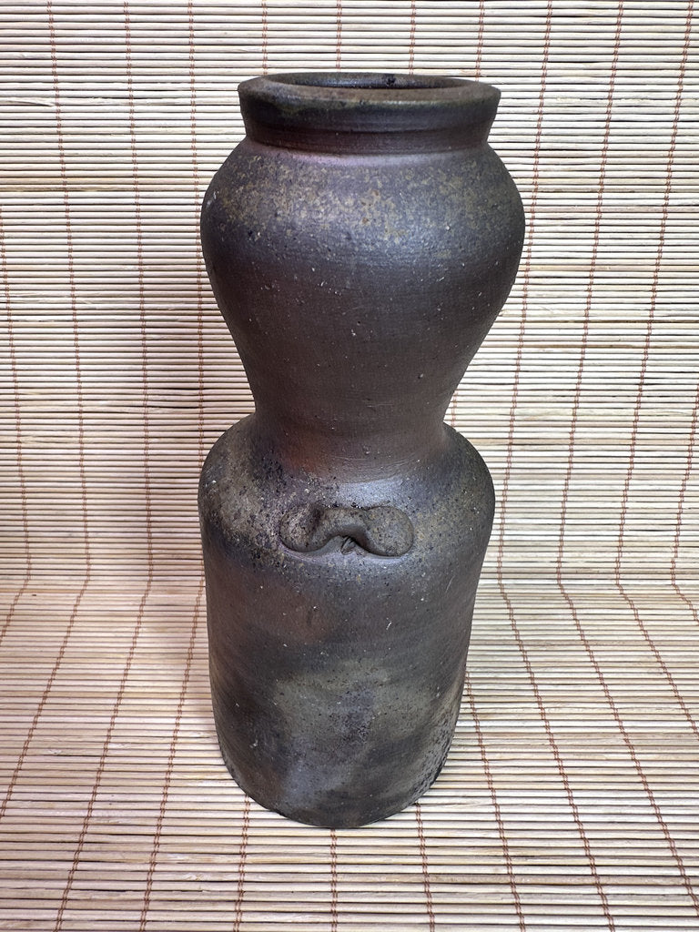 Vintage Bizen Ware Hanaire Vase, Sangiri Fired Stoneware, Signed Kaneshige Ritouen Kiln