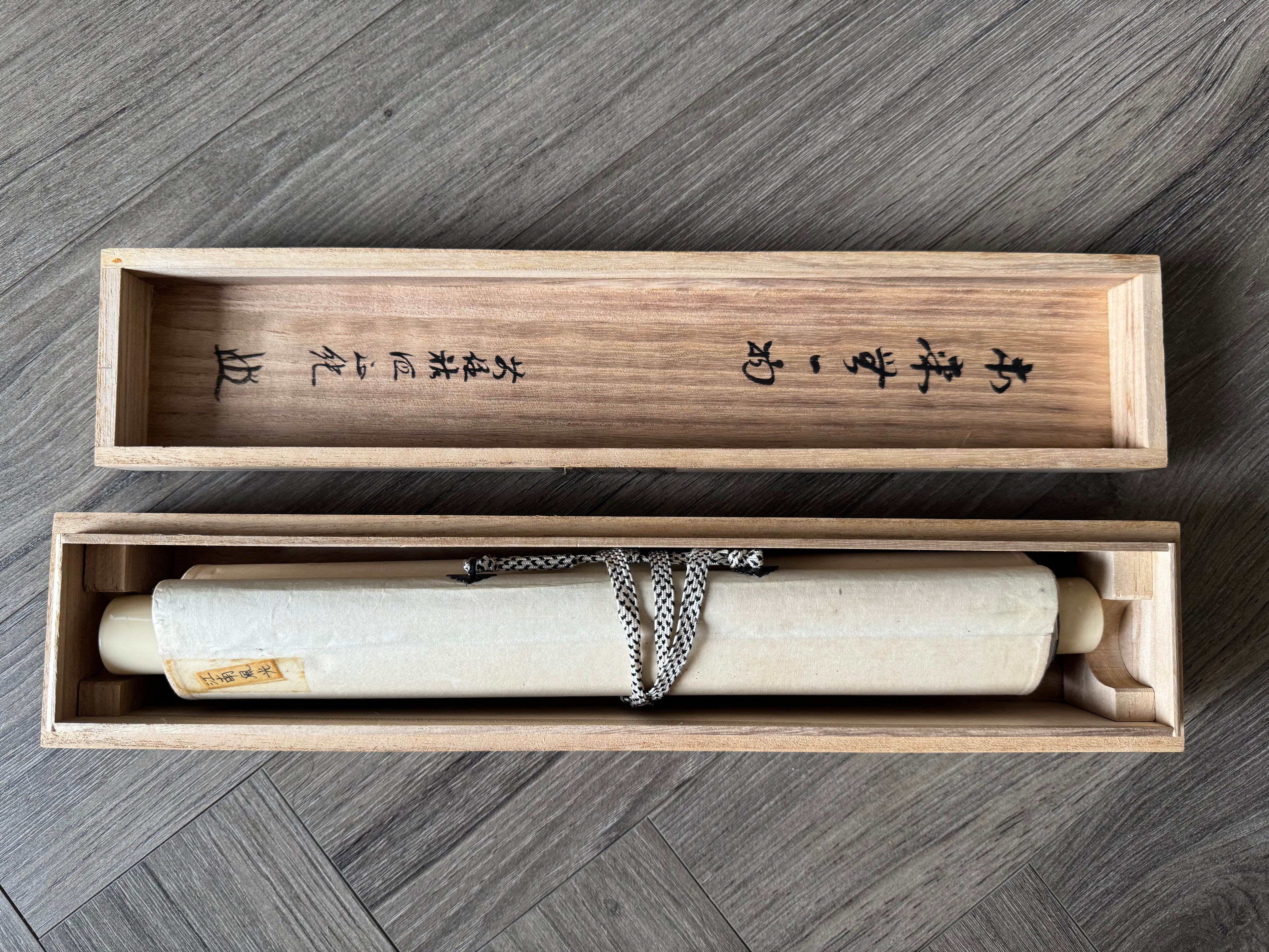 Japanese Mountain Landscape Kakemono – Hand-Painted Literati Scroll – Zen Nature Wall Art