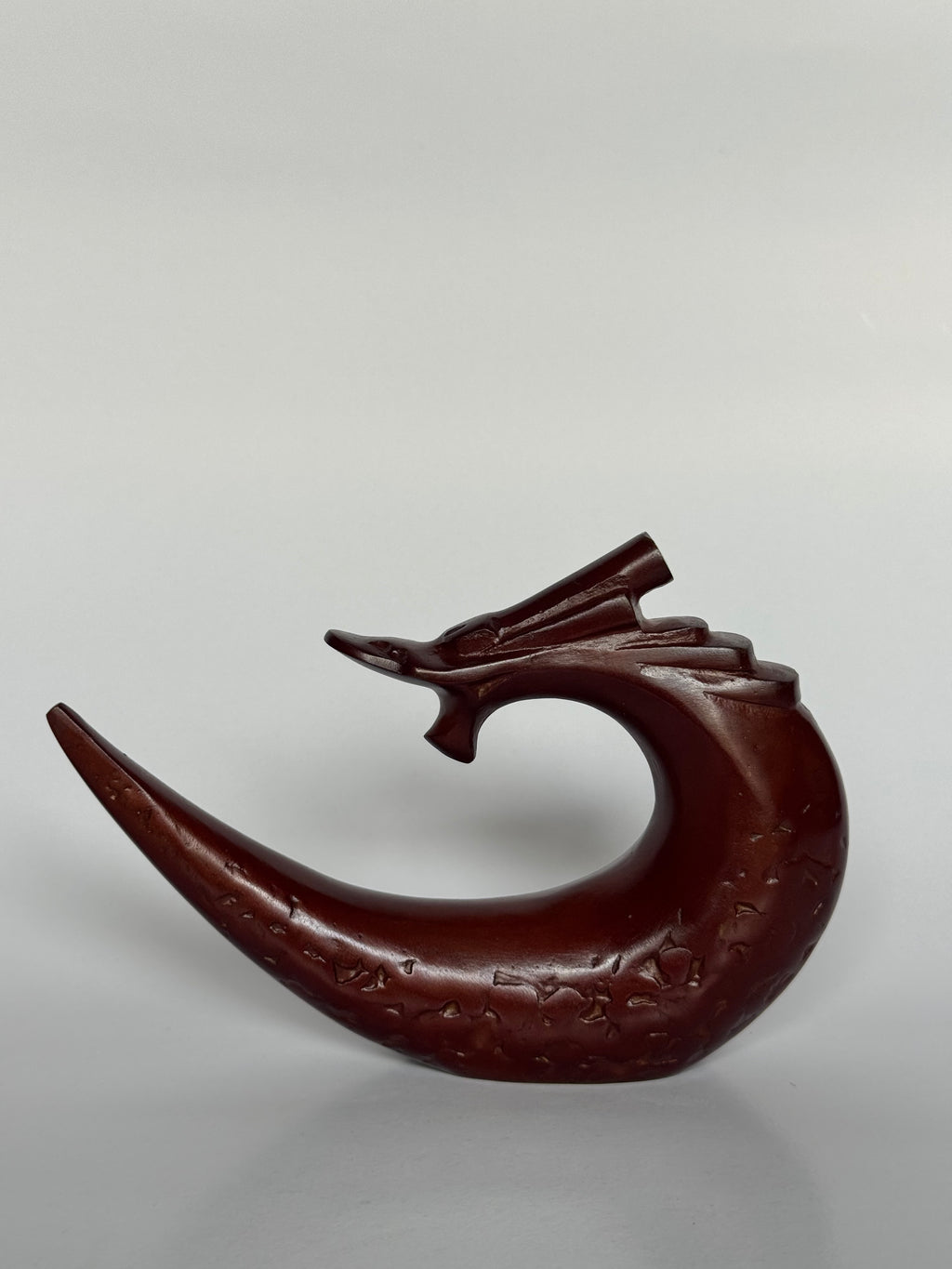 Japanese Stylized Dragon Metal Sculpture – Minimalist Feng Shui Symbol of Power & Prosperity