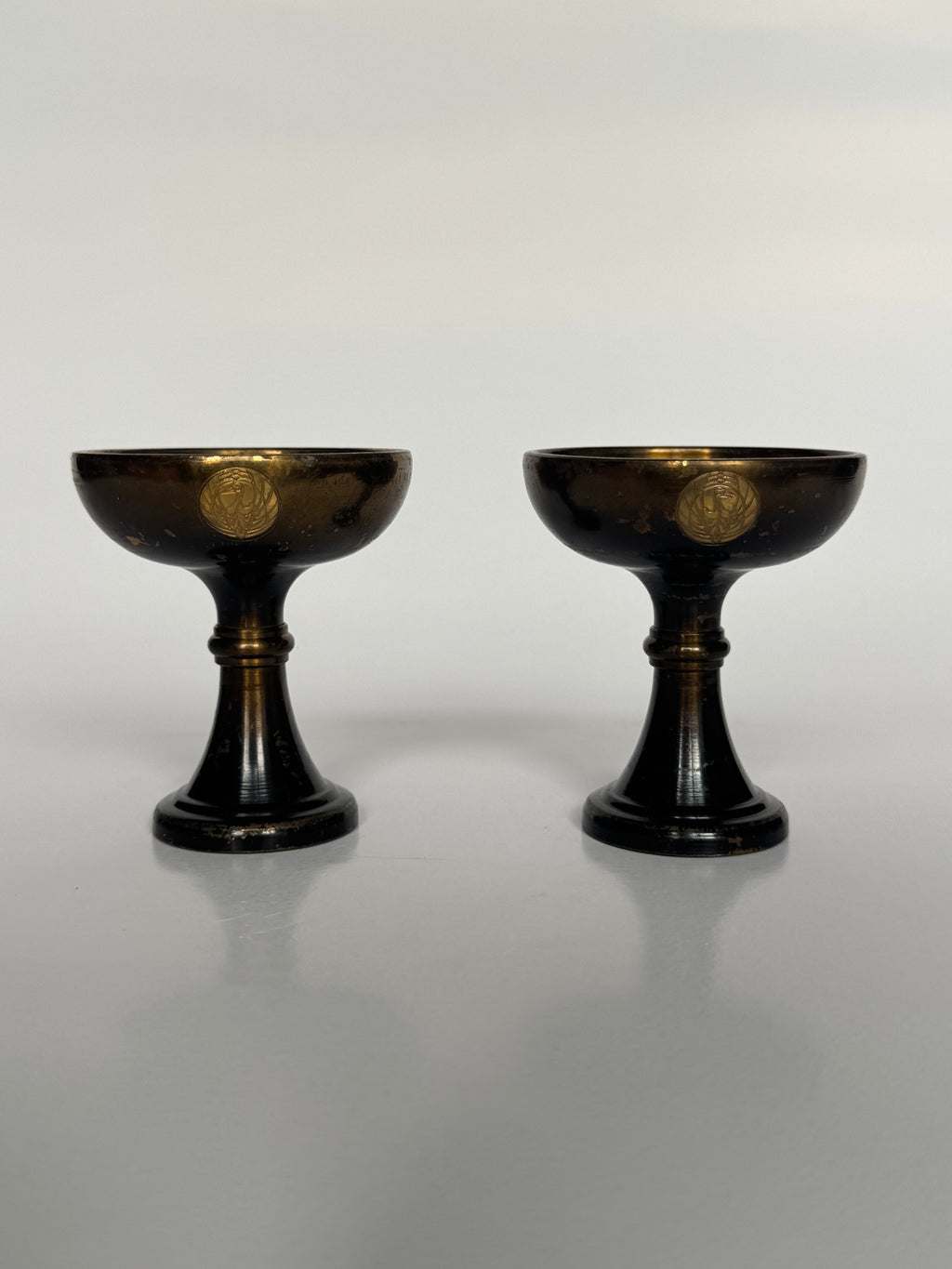 Japanese Bronze Buddhist Offering Bowls – Vintage Dark-Patina Ritual Pair for Altar