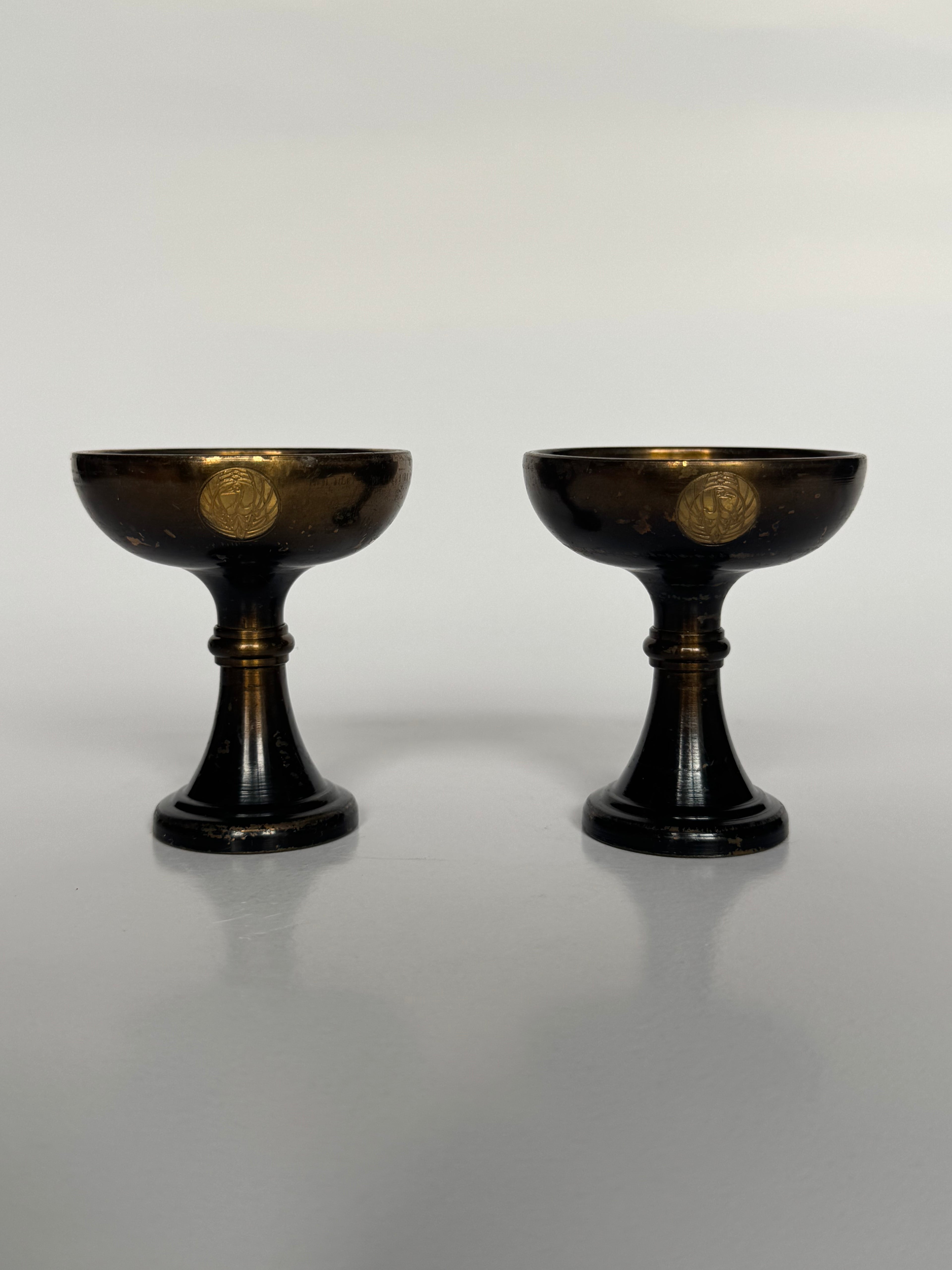 Japanese Bronze Buddhist Offering Bowls – Vintage Dark-Patina Ritual Pair for Altar