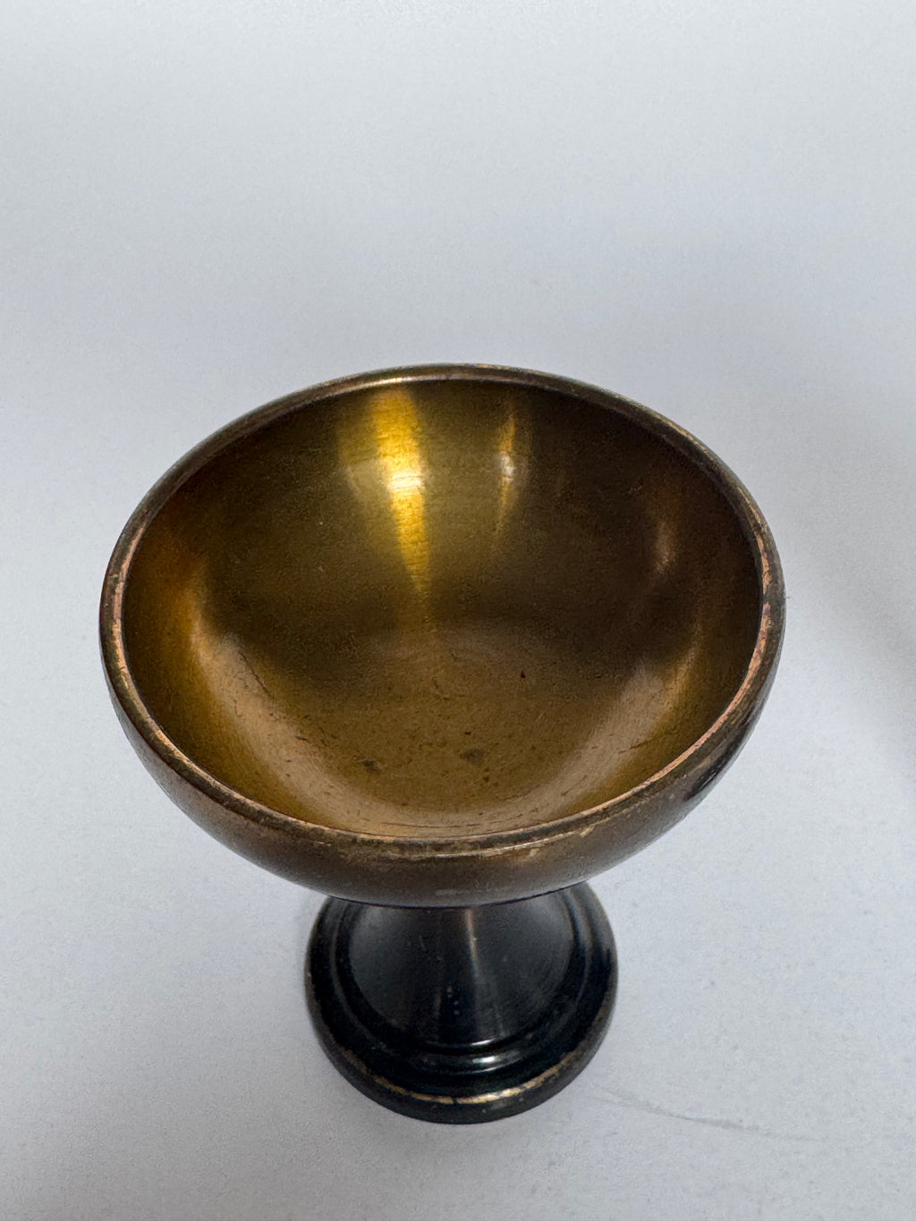 Japanese Bronze Buddhist Offering Bowls – Vintage Dark-Patina Ritual Pair for Altar