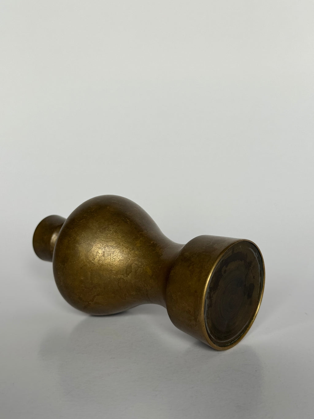 Japanese Bronze Buddhist Flower Vase – Minimalist Hana-ire for Altar & Zen Spaces