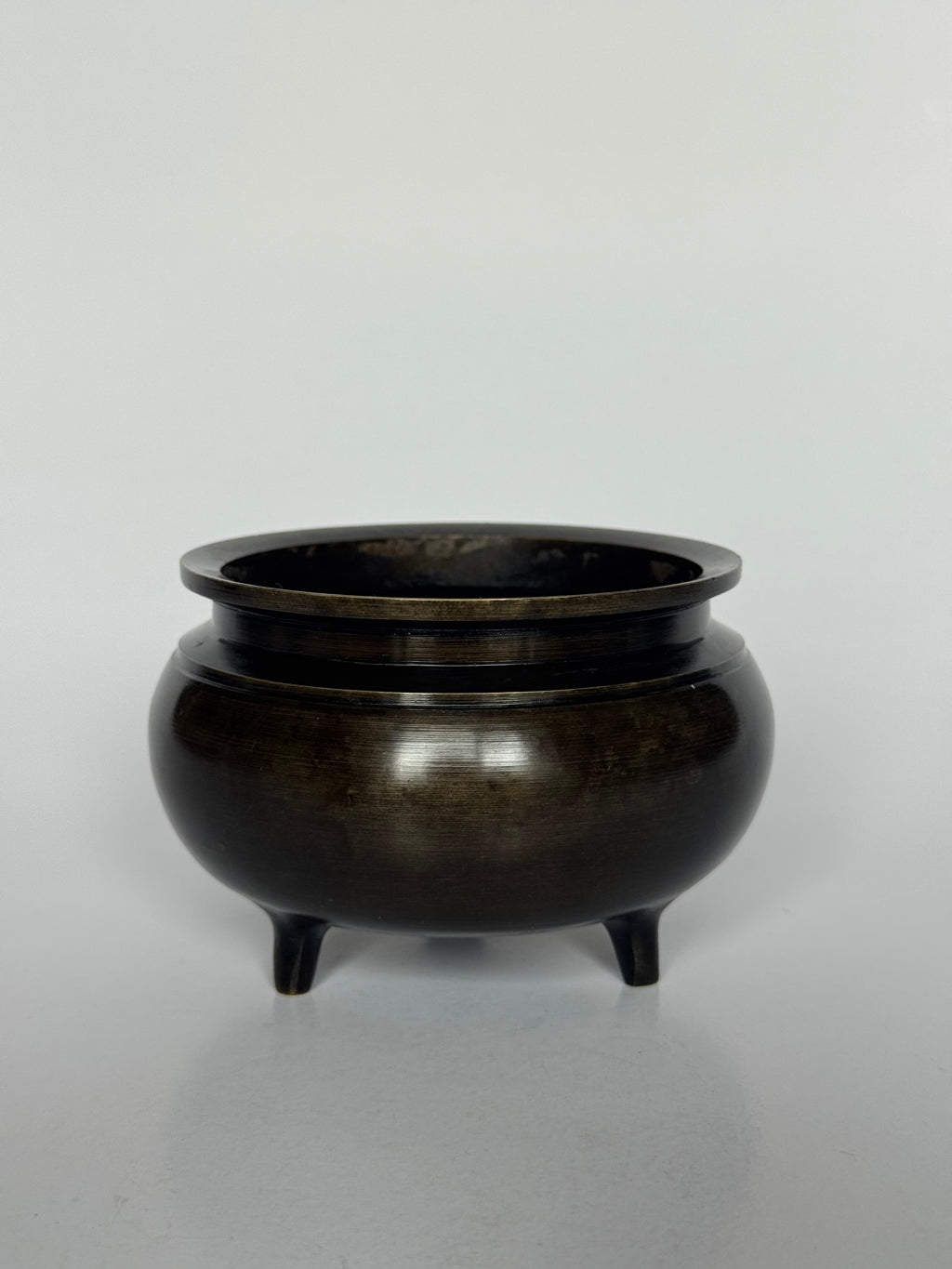 Vintage Japanese Bronze Incense Burner – Buddhist Kōro for Zen & Meditation Rituals