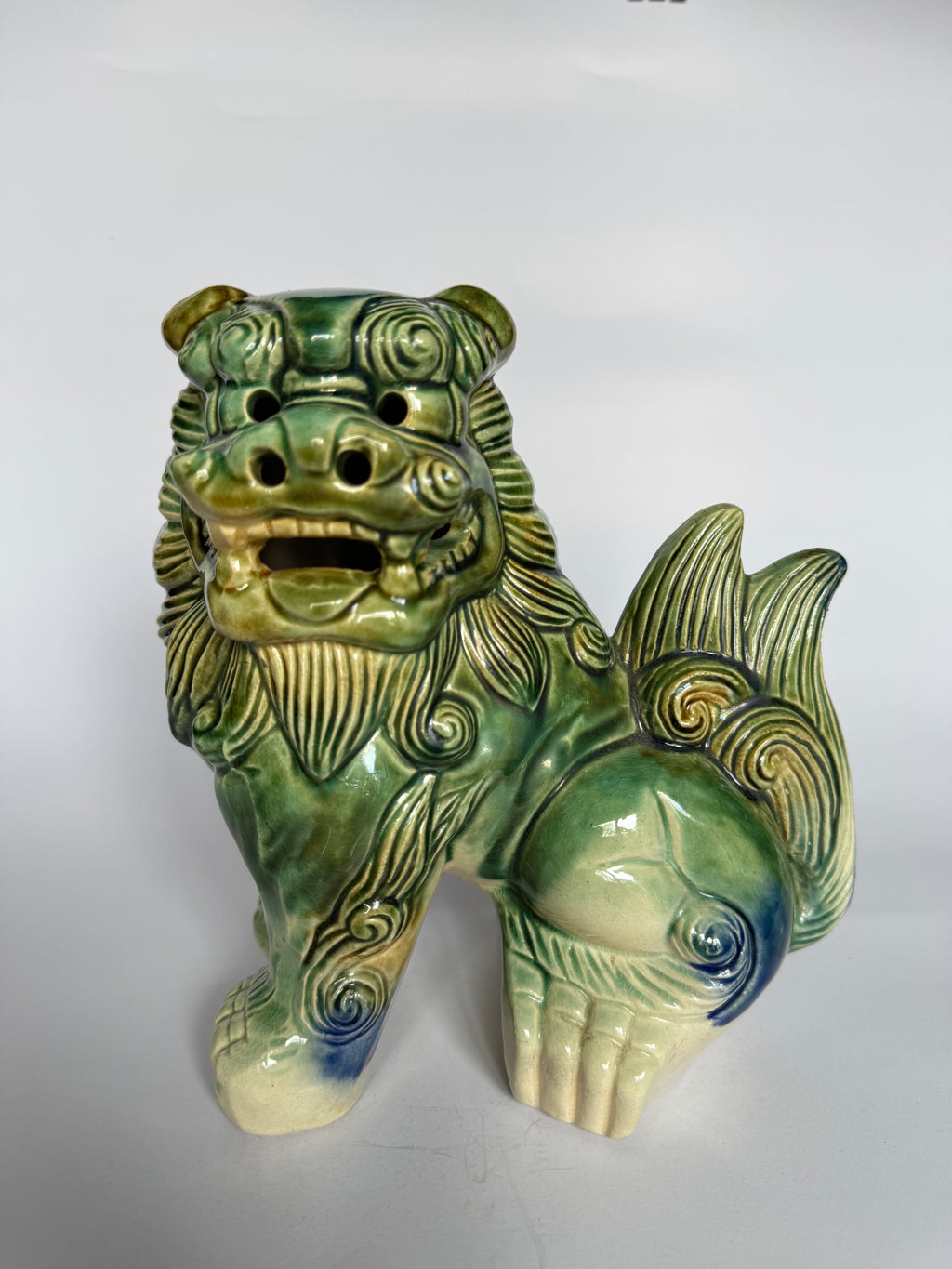 Japanese Tsuboya Shisa Lion Pair – Handcrafted Okinawan Guardian Ceramics – Feng Shui Decor