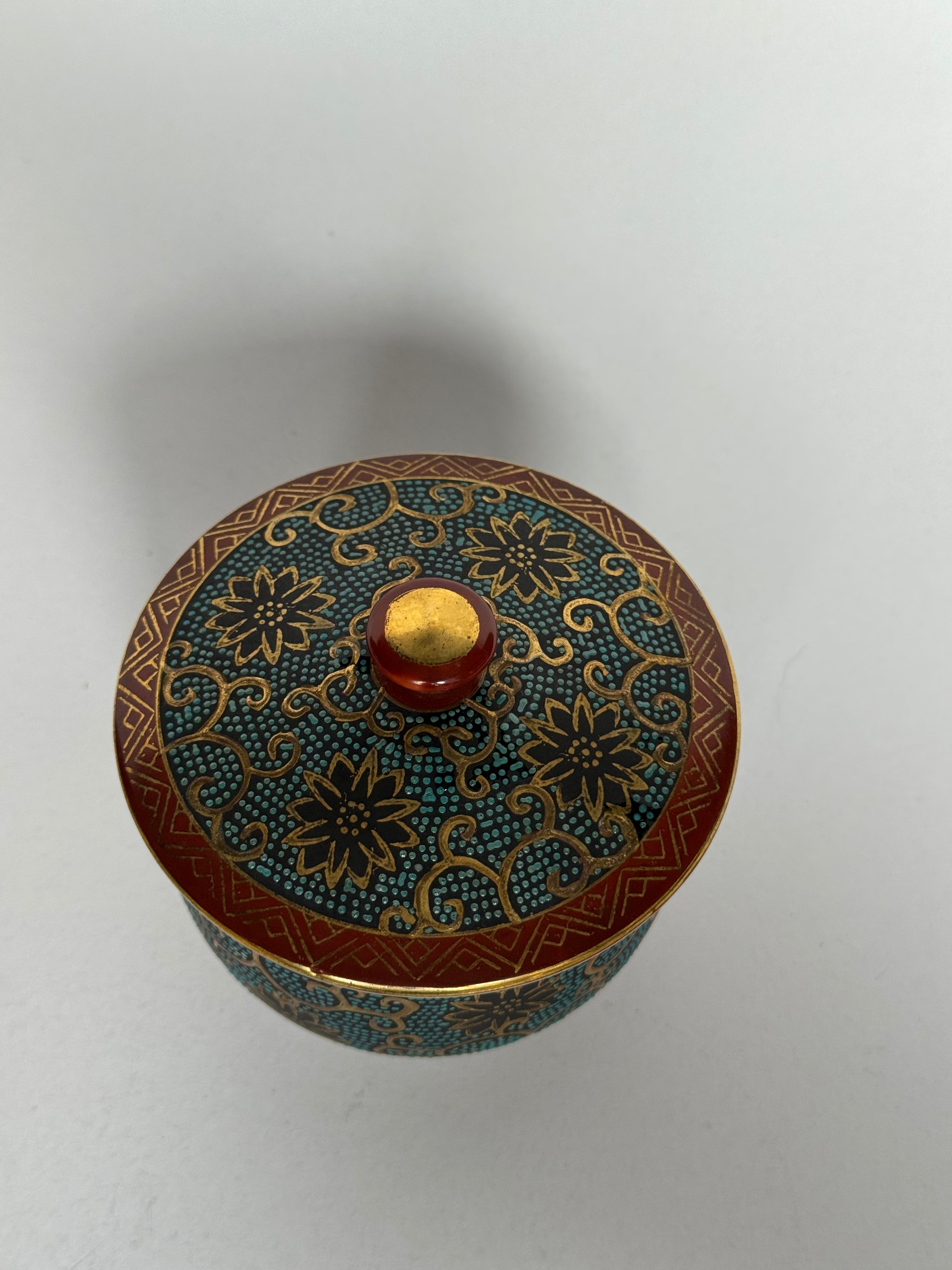 Vintage Japanese Kutani Ware Tea Set – Kyusu Teapot & Lidded Cups – Brocade Pattern with Kintsugi