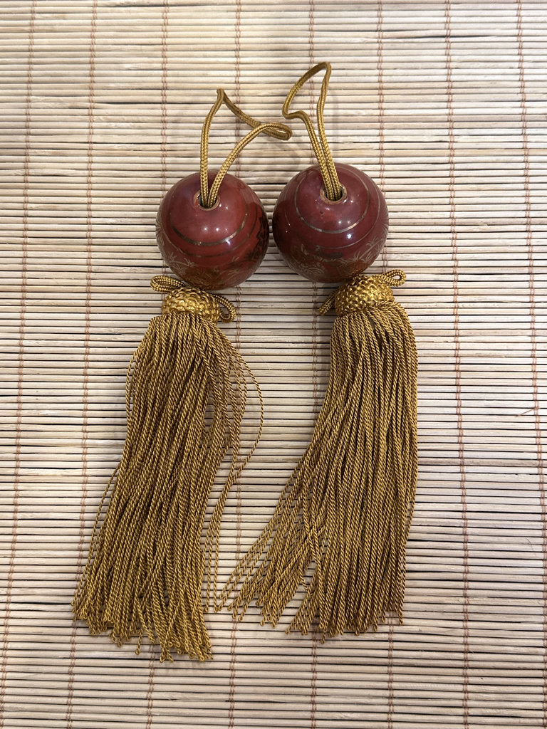 Vintage Japanese Kutani Fuchin, Pair of Scroll Weights, Red and Gold Hosoge, Eiraku Style, Silk Tassels