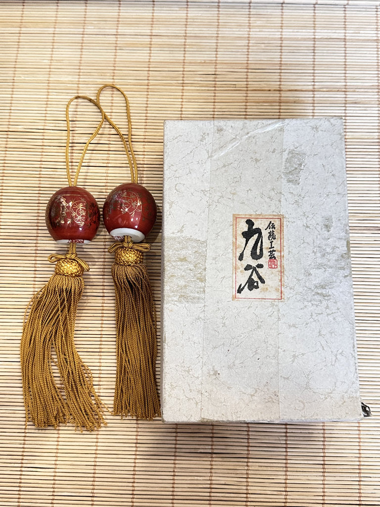 Vintage Japanese Kutani Fuchin, Pair of Scroll Weights, Red and Gold Hosoge, Eiraku Style, Silk Tassels