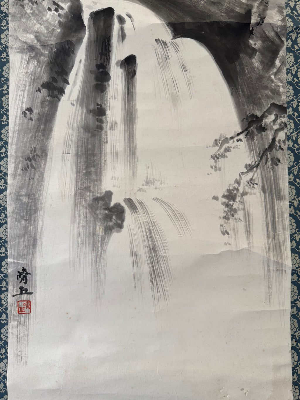 Vintage Japanese Waterfall Landscape Scroll – Ink Wash Painting on Washi Paper