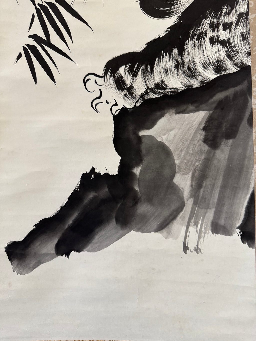 Vintage Japanese Ink Painting Scroll – Tiger and Bamboo with Calligraphy