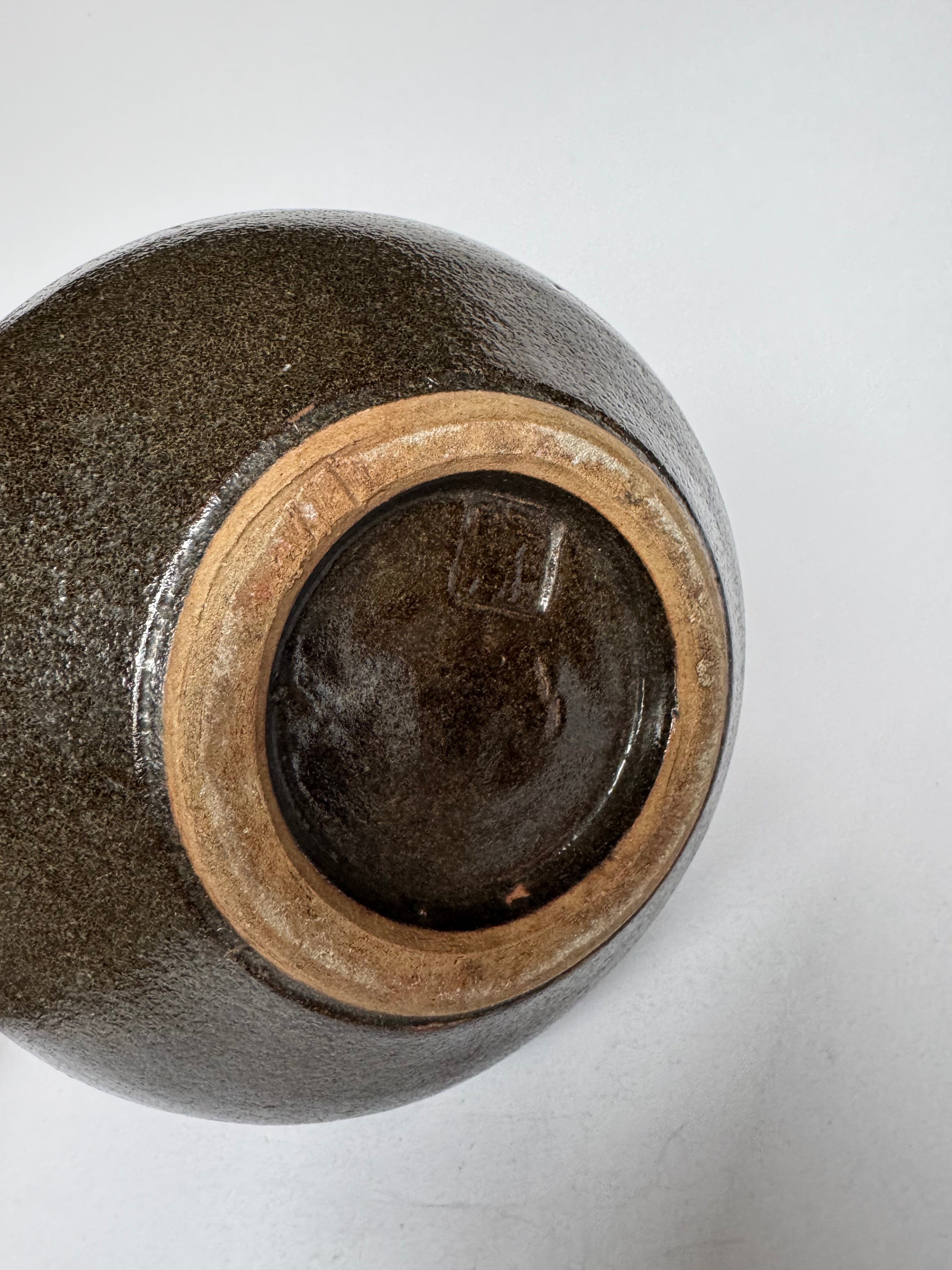 Japanese Rustic Stoneware Vase with Original Tomobako – Wabi Sabi Pottery