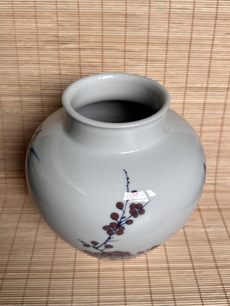 Vintage Japanese Blue and White Porcelain Vase, Four Gentlemen Motif