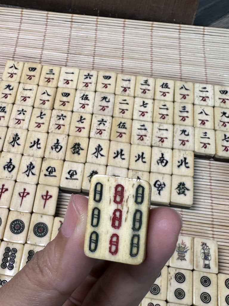 Vintage Japanese Mahjong Set, Hand-Carved Bone Tiles, Display Collectible