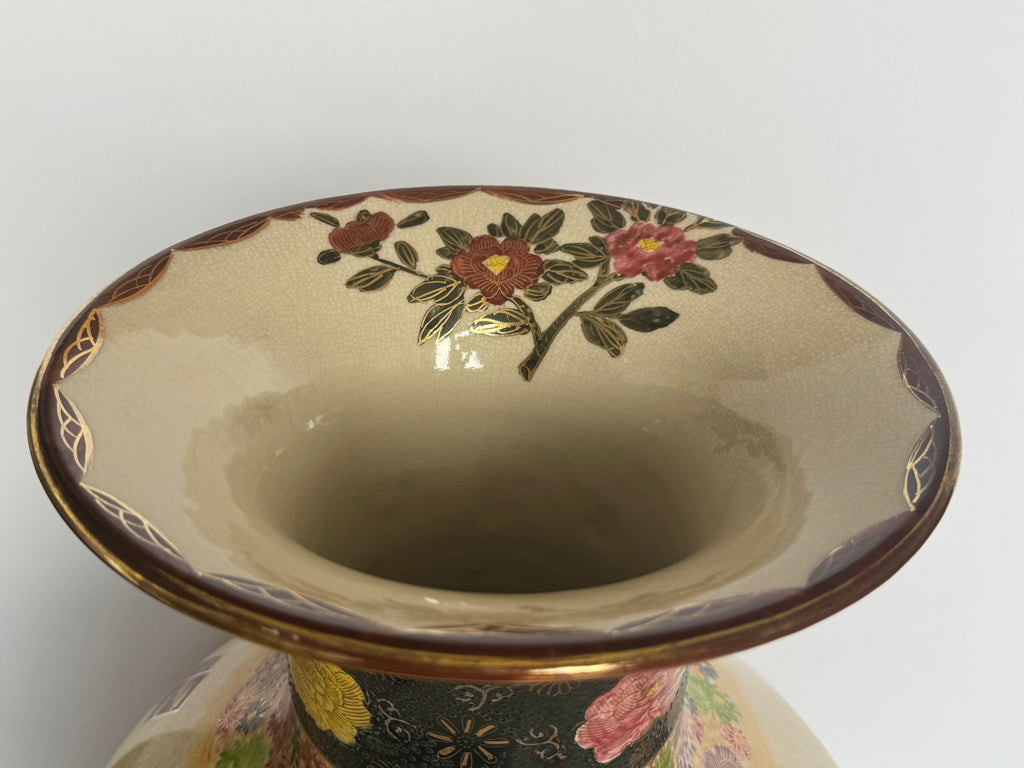 Large Antique Japanese Satsuma Vase – Daimyo Procession Scene – Meiji Period Hand Painted Gold Crackle
