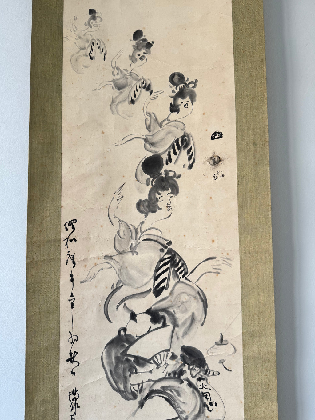 Japanese Folk Dance Hanging Scroll 1968 – “Nanten Odori” Showa Era Kakemono
