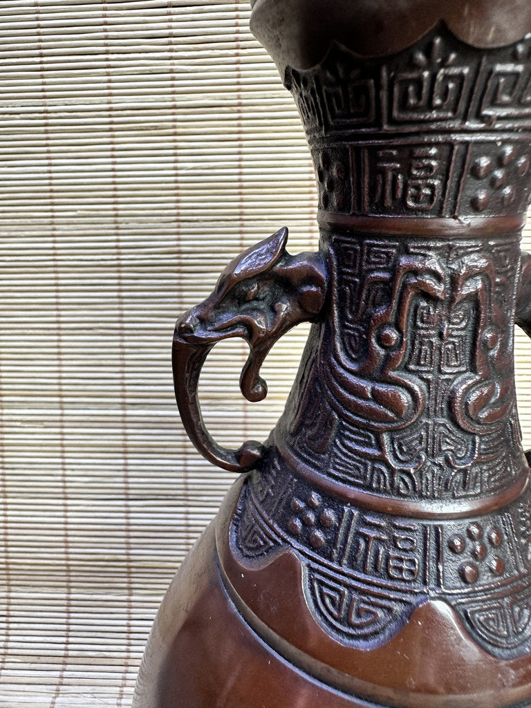 Japanese Bronze Commemorative Vase, Tomakomai Iwasaki Unyu, Dragon Handle
