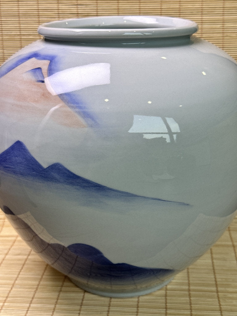 Korean Baekja Porcelain Vase, "Ai no Tsubo" 1993 Japan Charity Commission