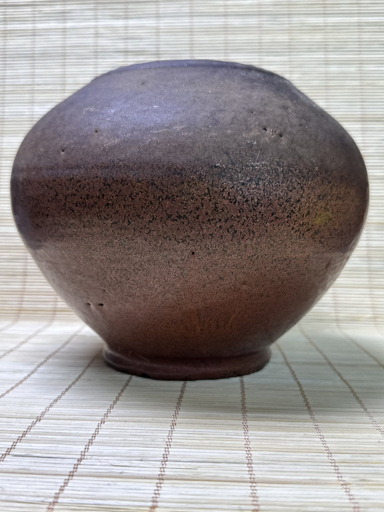 Vintage Chitose Ware Vase, Hokkaido Wood-Fired Stoneware with Original Shiori