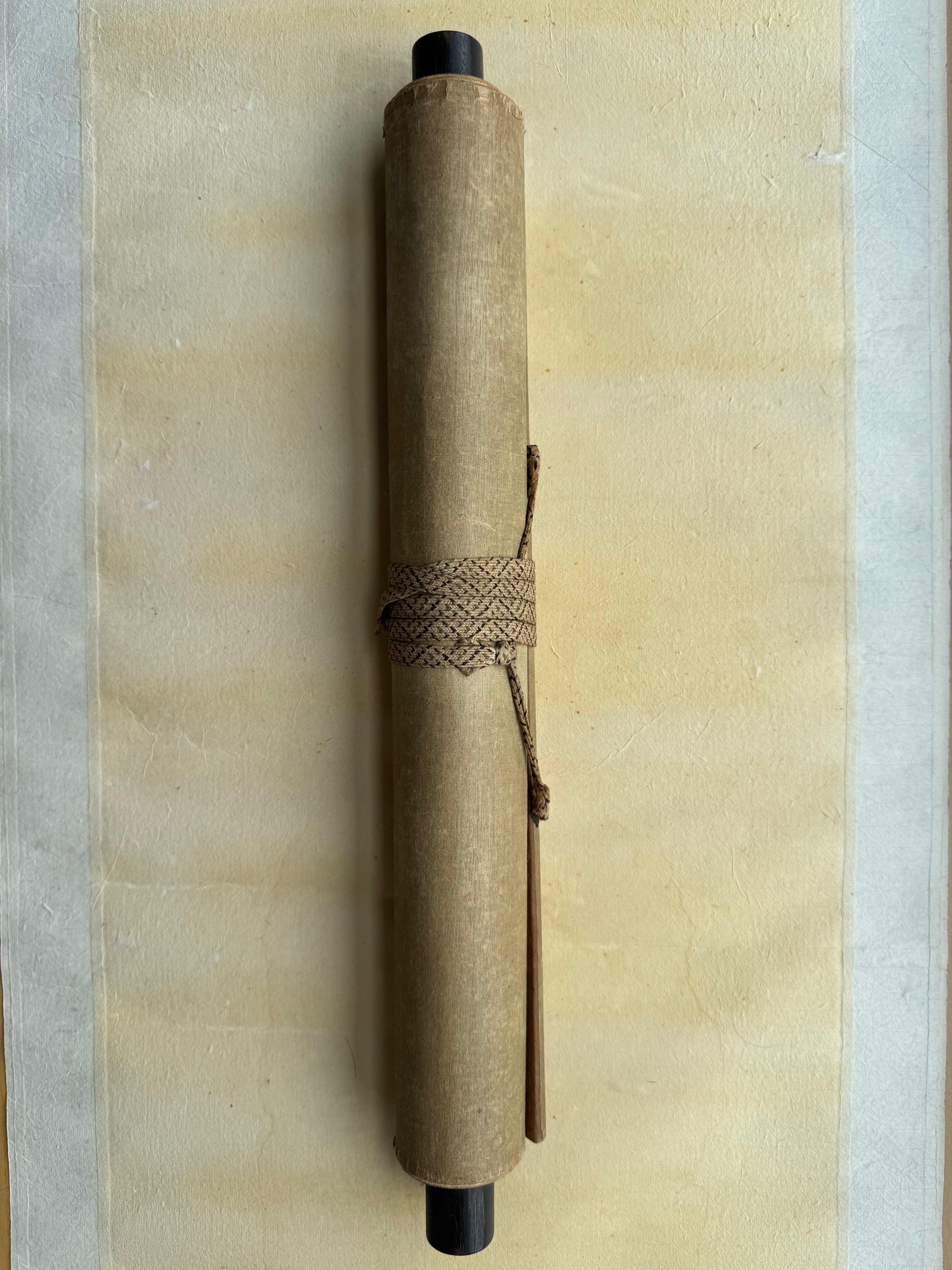 Antique Japanese Kakemono Elderly Man Calligraphy Scroll – Hand-Painted Sumi Artwork