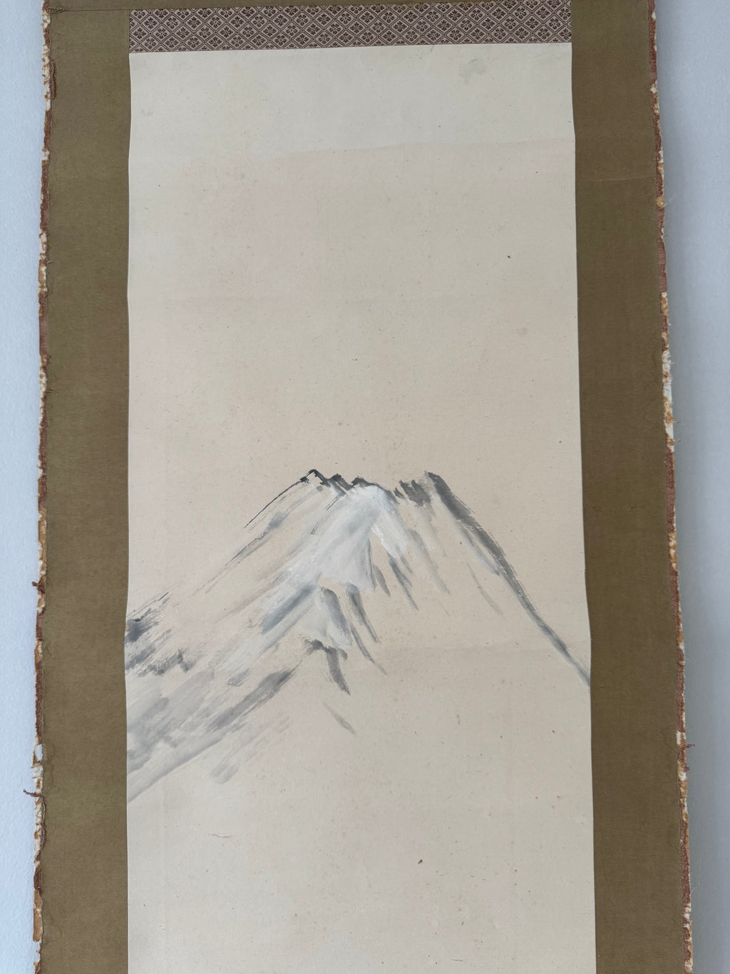 Vintage Japanese Kakemono Sumi-e Landscape Scroll – Mount Fuji Style Ink Painting with Calligraphy – Hand Painted Vintage Wall Art