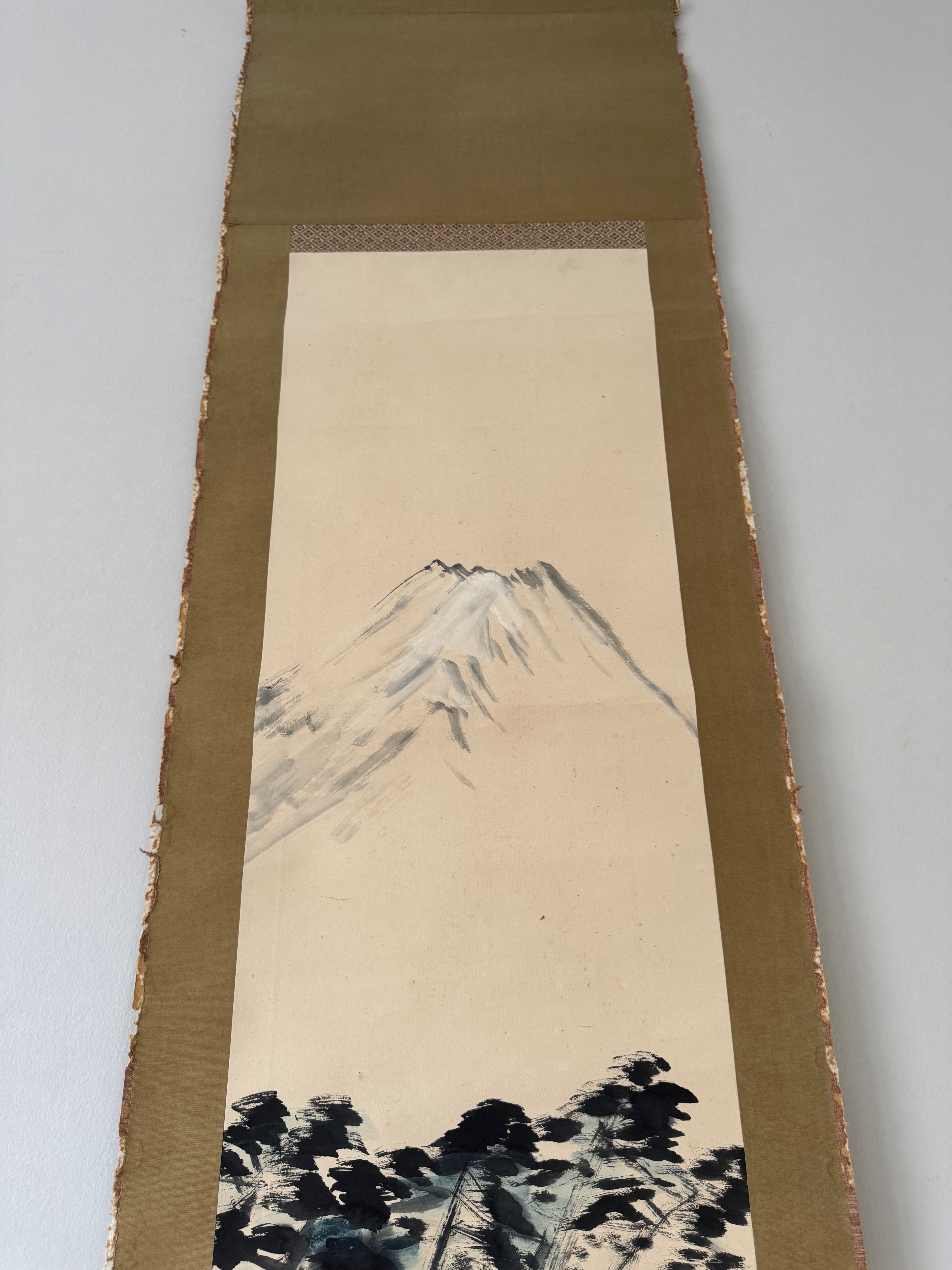 Vintage Japanese Kakemono Sumi-e Landscape Scroll – Mount Fuji Style Ink Painting with Calligraphy – Hand Painted Vintage Wall Art