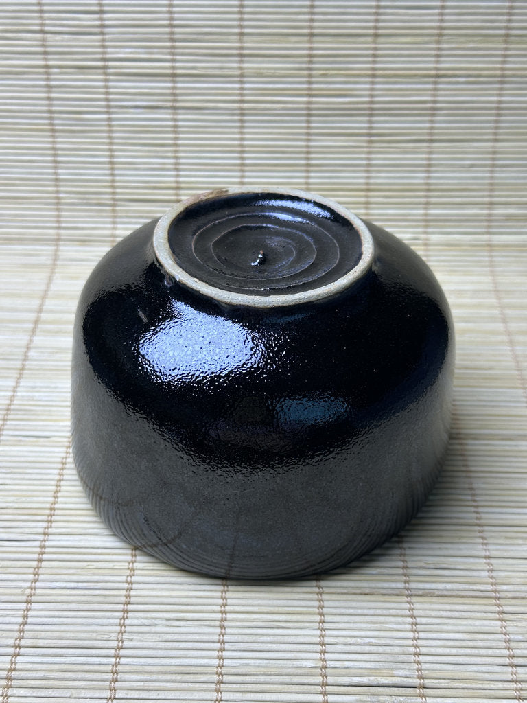 Vintage Japanese Black Chawan, Seto-guro Style Cylindrical Matcha Tea Bowl, Glossy Iron Glaze