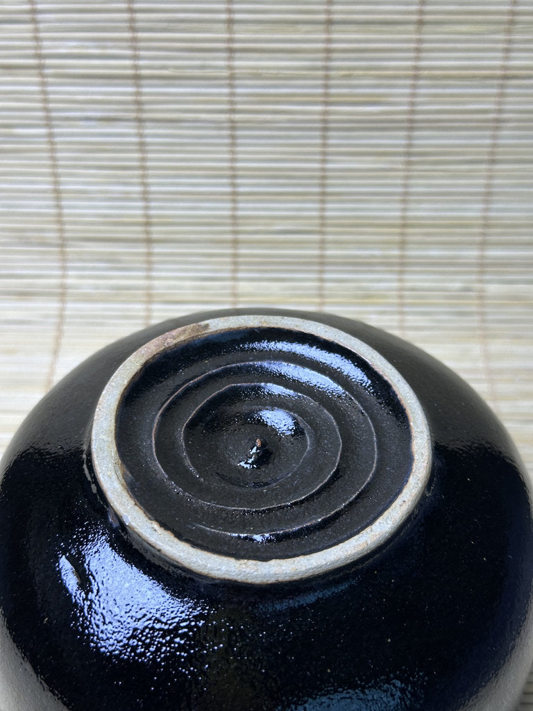 Vintage Japanese Black Chawan, Seto-guro Style Cylindrical Matcha Tea Bowl, Glossy Iron Glaze