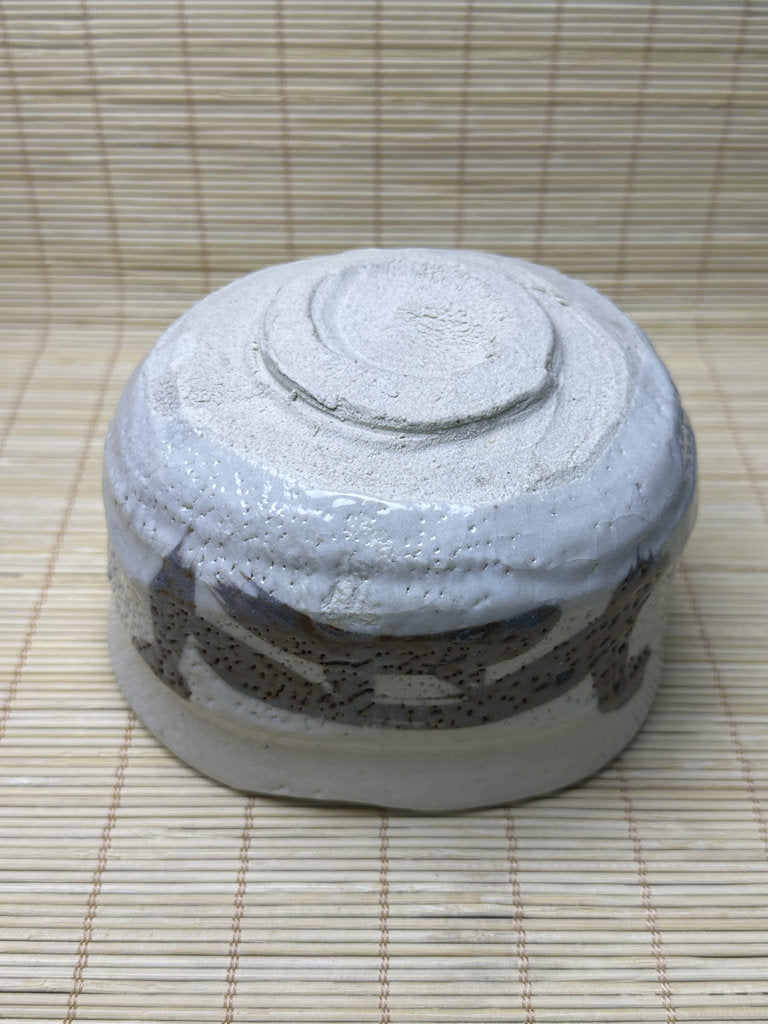 Vintage Japanese Shino-Style Chawan, Matcha Tea Bowl, White Feldspar Glaze, Iron Painted Design, Wabi-Sabi