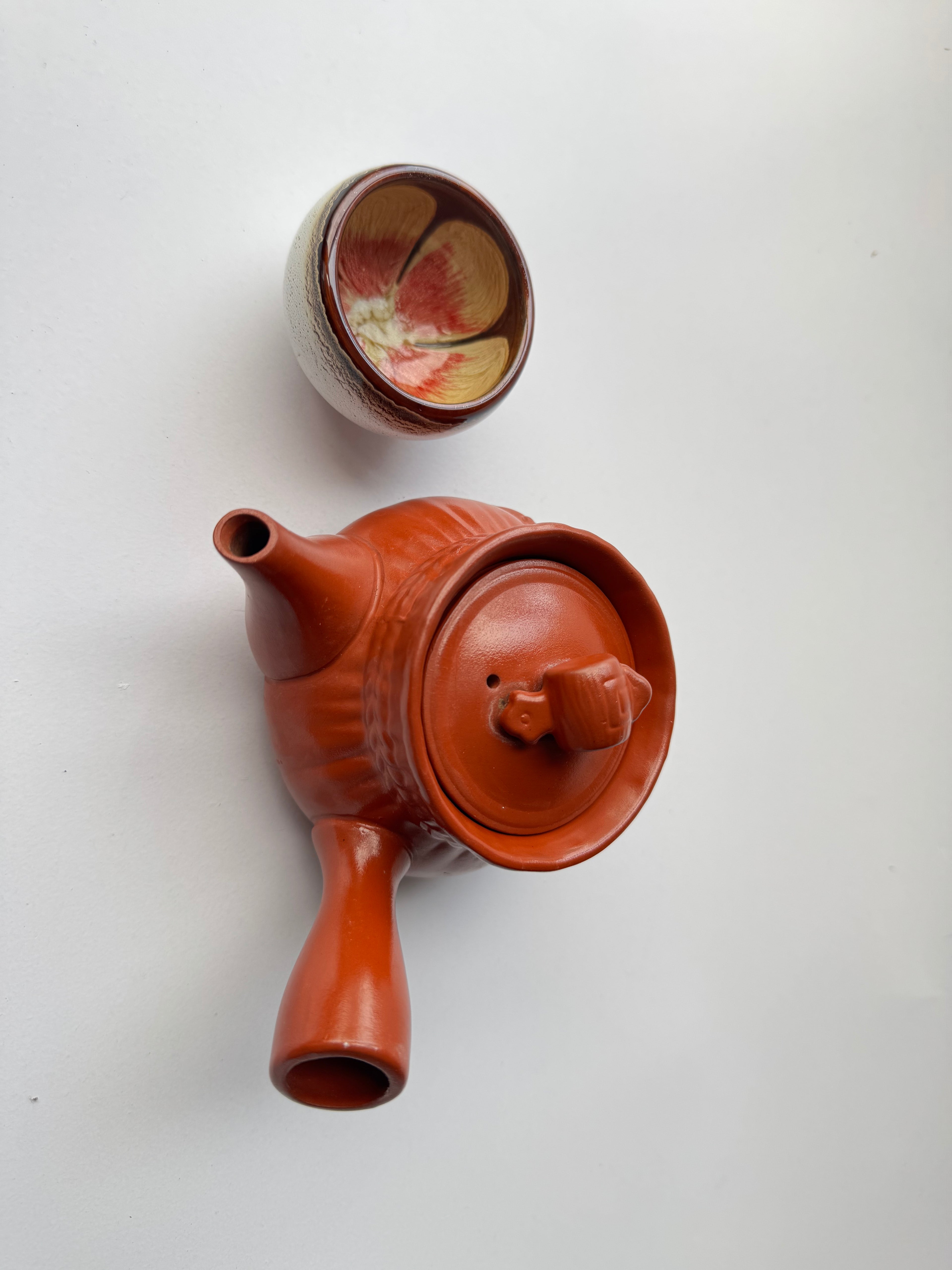 Vintage Tokoname Kyusu Teapot – Treasure Pouch Motif, Mallet Lid Knob, Red Clay, Metal Mesh Filter